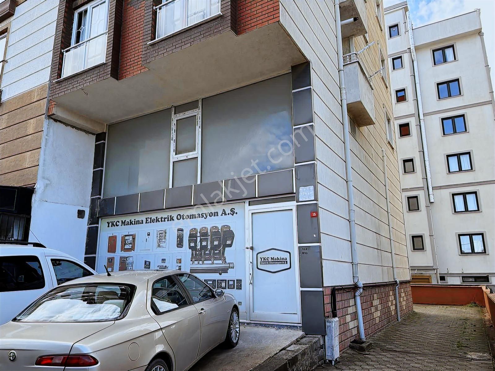 Mak Gayrimenkul'den Belediyenin Yanında 150 M2 Kiralık Dükkan - Görsel 9