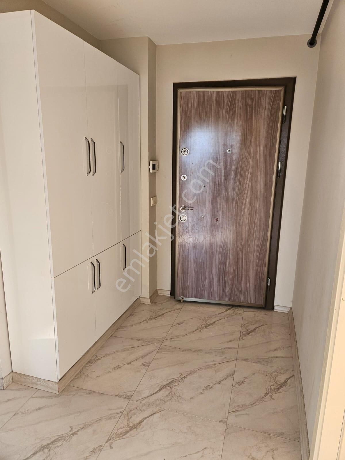 Adana Sarıçam Boynuyoğunda 3+1 Kiralık Doğalgazlı Kombili Bulvar Üzerinde Kiralık Fırsat Daire - Görsel 11