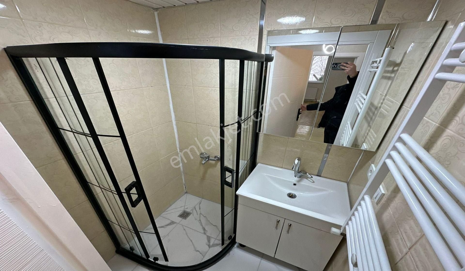 Kanuni 3+1 Kat Konumunda Altı Daire Asansörlü Taşınmaya Hazır - Görsel 22