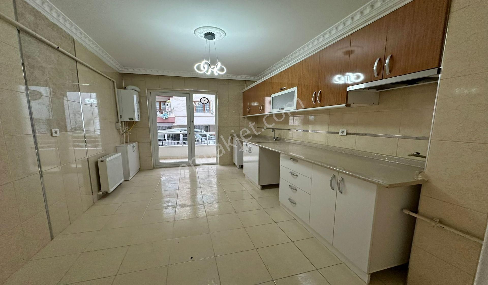 Kanuni 3+1 Kat Konumunda Altı Daire Asansörlü Taşınmaya Hazır - Görsel 7