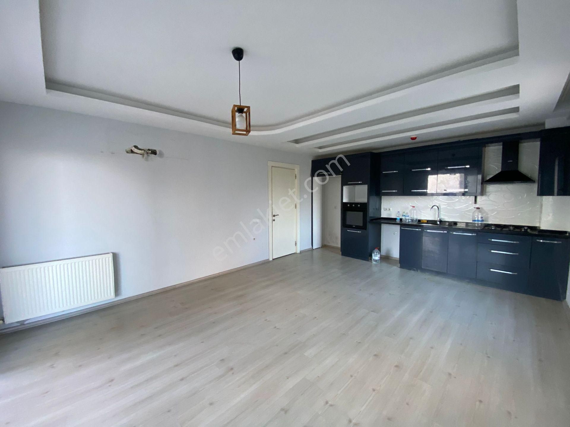 Karınca'dan Deniz Mh'de Doğalgazlı Aylık Ödemeli 2+1 Kiralık! - Görsel 2