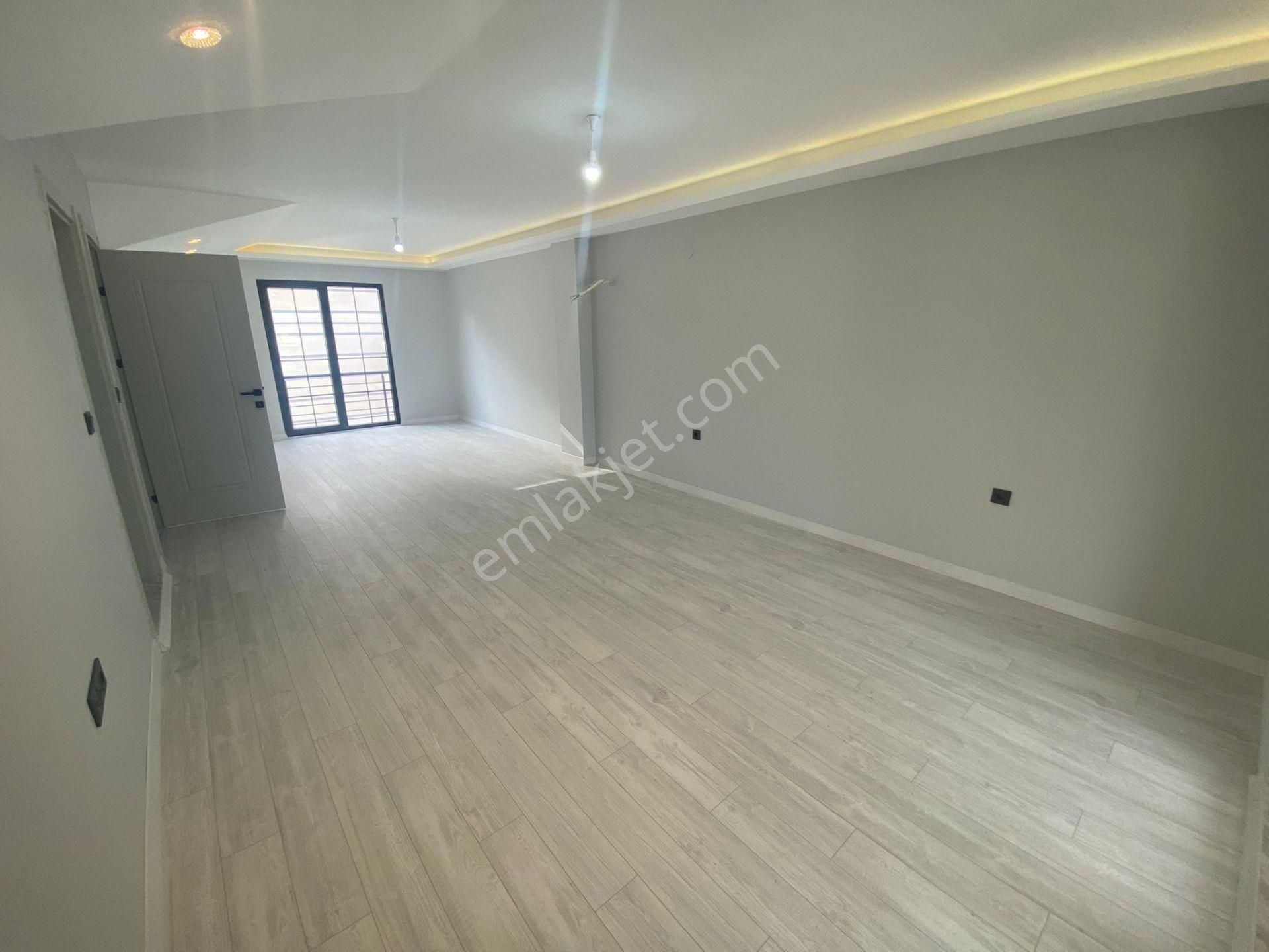 Gümüştepe'de Muhteşem Manzaralı 5+1 Triplex Villa - Görsel 10