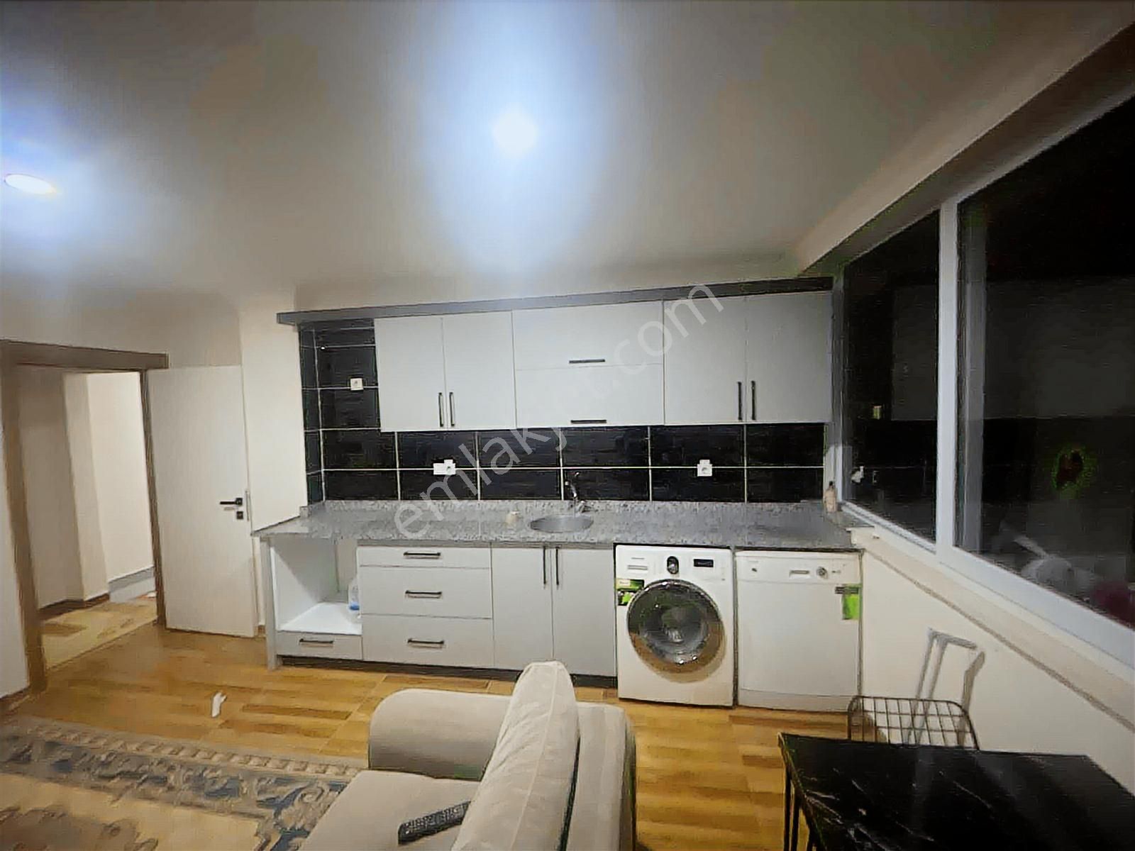 Ahatlıda 2+1 Geniş Balkonlu Ve Eşyalı Kiralık Daire - Görsel 12