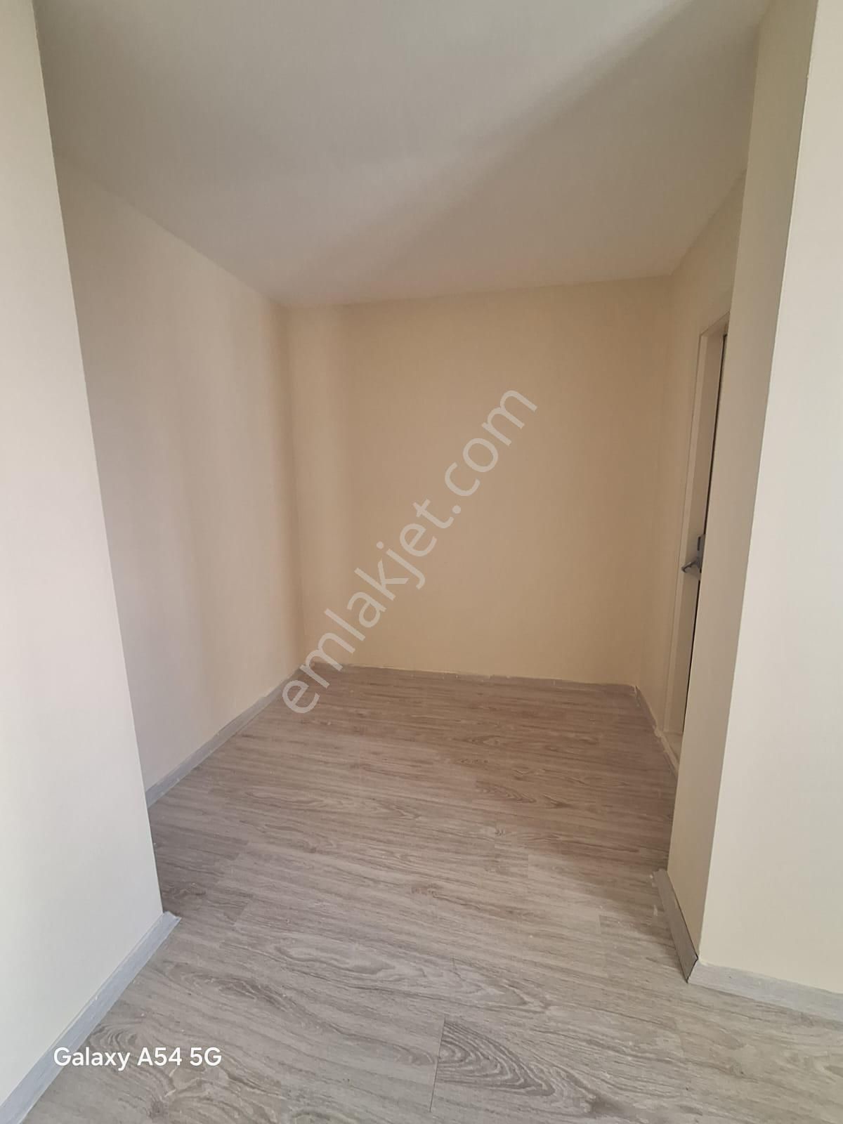 Adana Sarıçamda Çarkıparede 3+1 Açık Mutfak Kiralık Caddye Yakın Fırsat Daire - Görsel 5