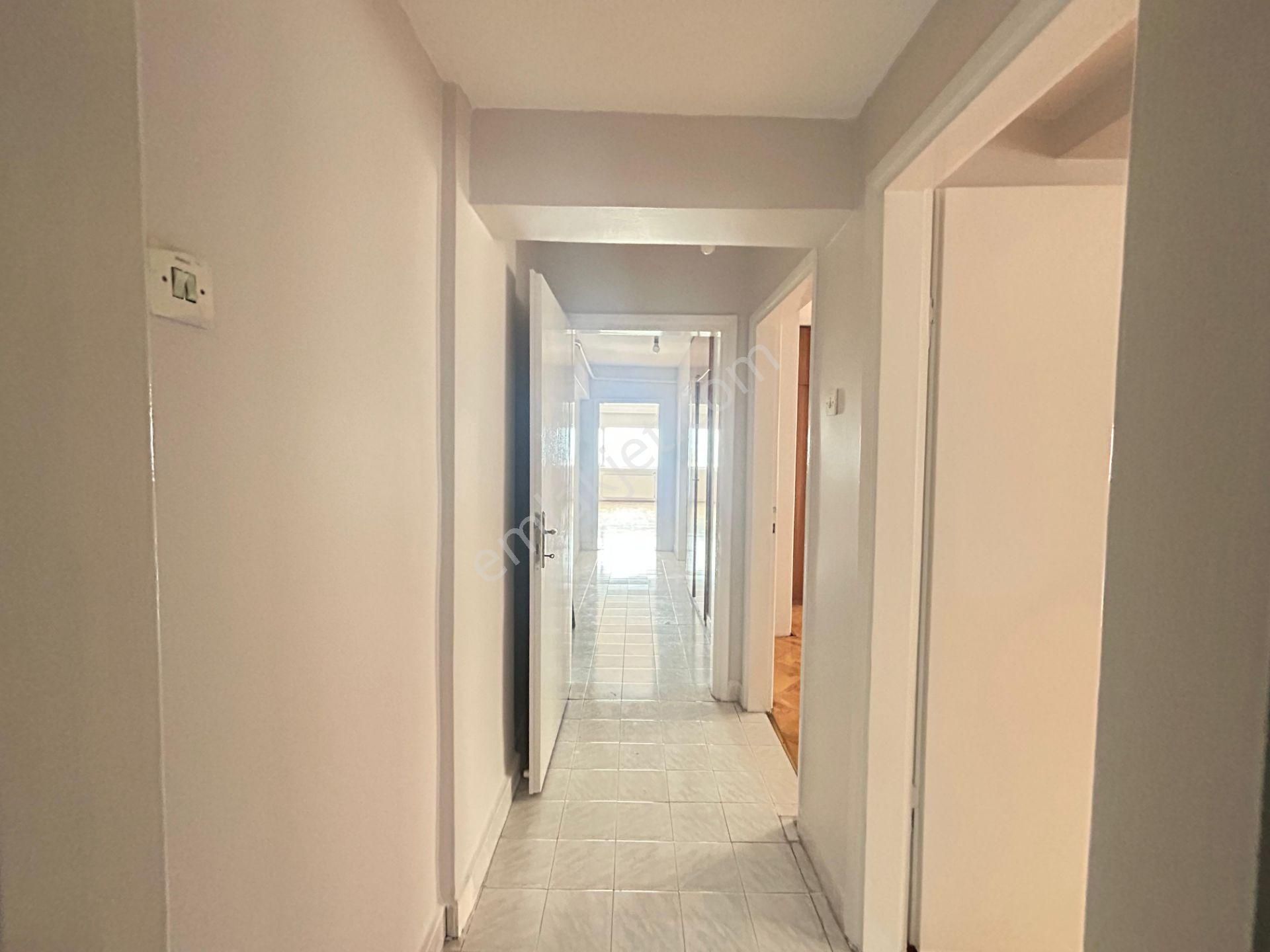 Taner'den Sokullu Cad'de 2+1 Orta Katta Manzaralı Salon Bağımsız - Görsel 29