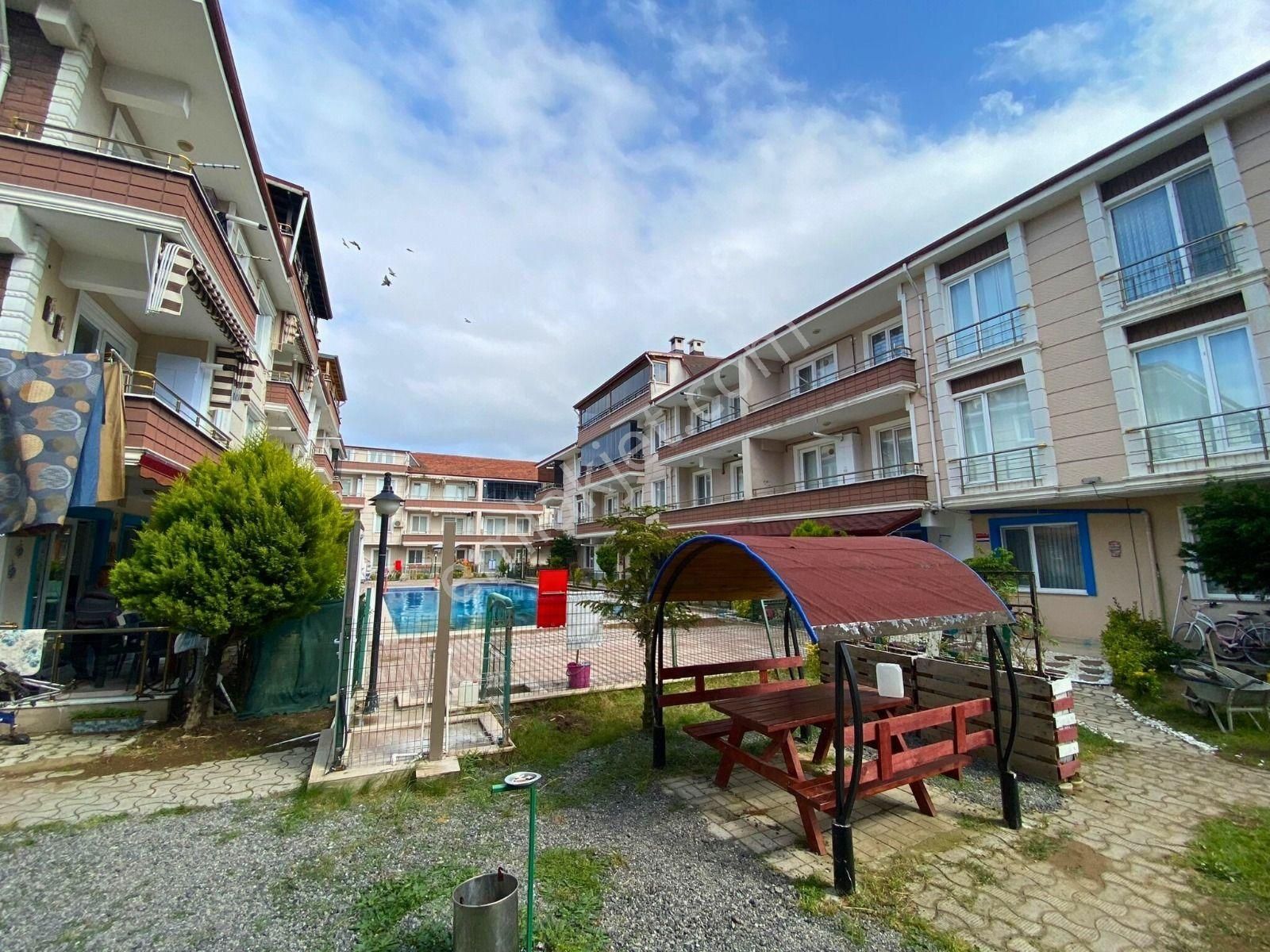 Karasu'da Özel Konumda Masrafsız Sahile Yakın 1+1 Daire Fırsatı! - Görsel 6