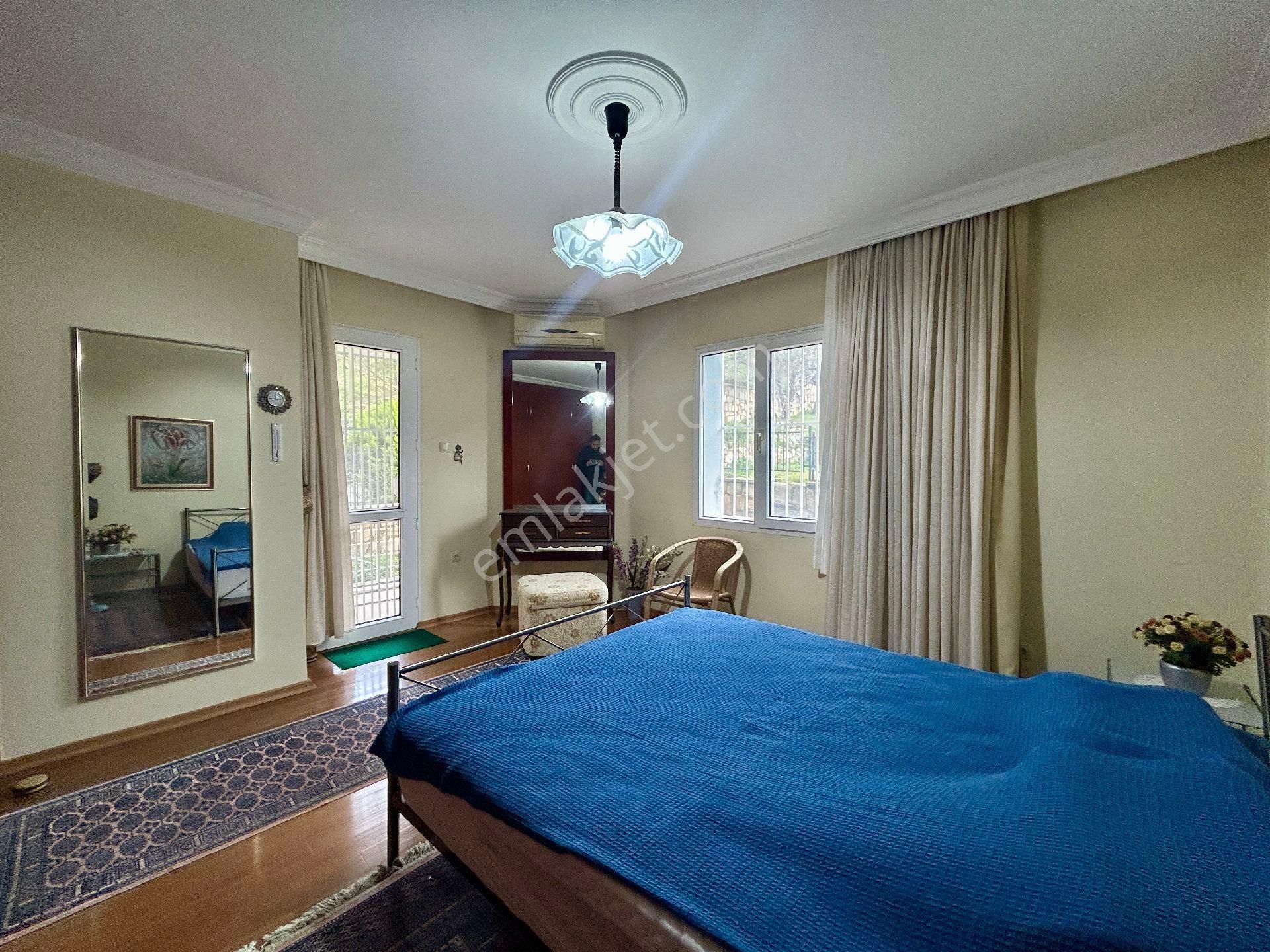 Kuşadası Bayraklıdede Mahallesi'nde 3+1 Satılık Daire Deniz Manzaralı - Görsel 30