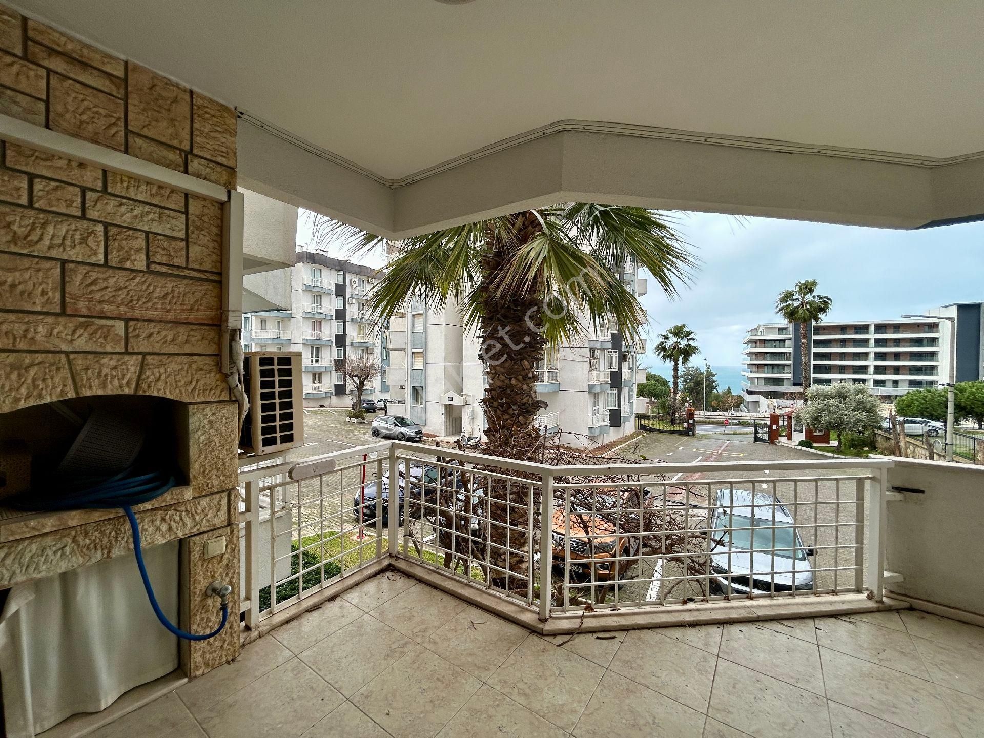 Kuşadası Bayraklıdede Mahallesi'nde 3+1 Satılık Daire Deniz Manzaralı - Görsel 17