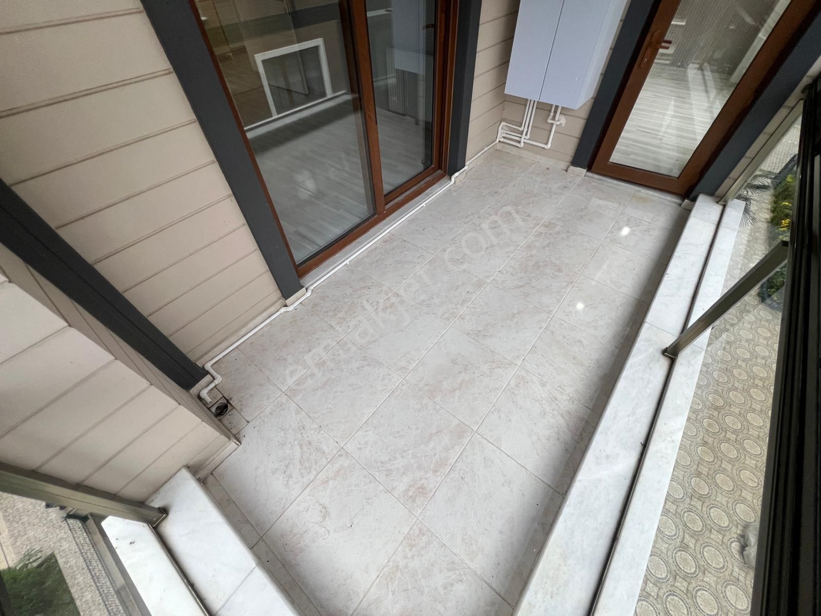 🟠🟠alfa'dan Akçay'da Satılık Arakat Konforu Ön Cephe Cam Balkonlu Geniş Şık 2+1 Daire - Görsel 35