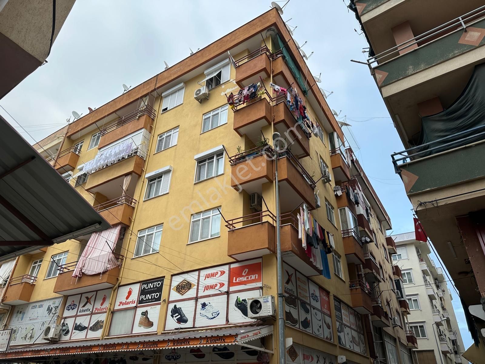 Merkezde Güney Cepheli Geniş 2+1 Ayrı Mutfaklı Daire - Görsel 10