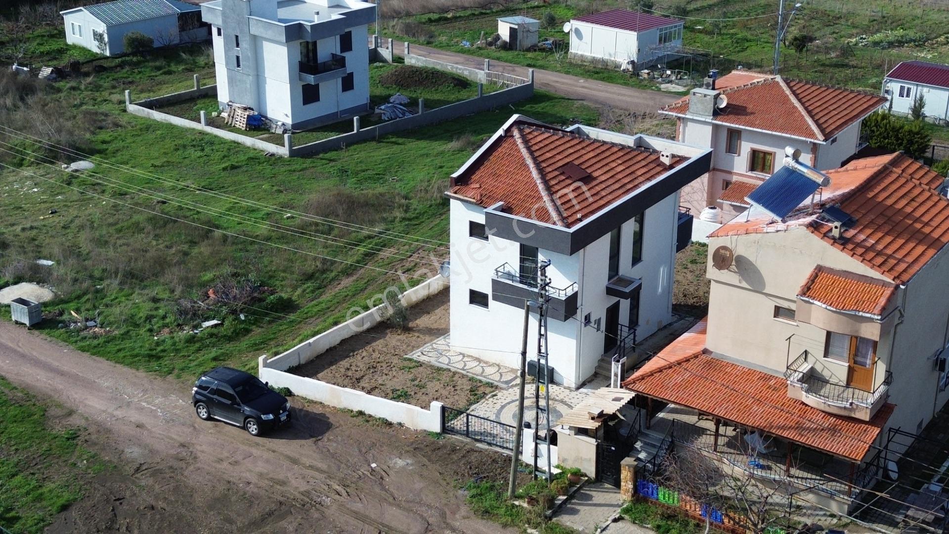 Çanakkale Yapıldak’ta Denize Yürüme Mesafesinde Satılık Sıfır 3+1 Villa - Görsel 6