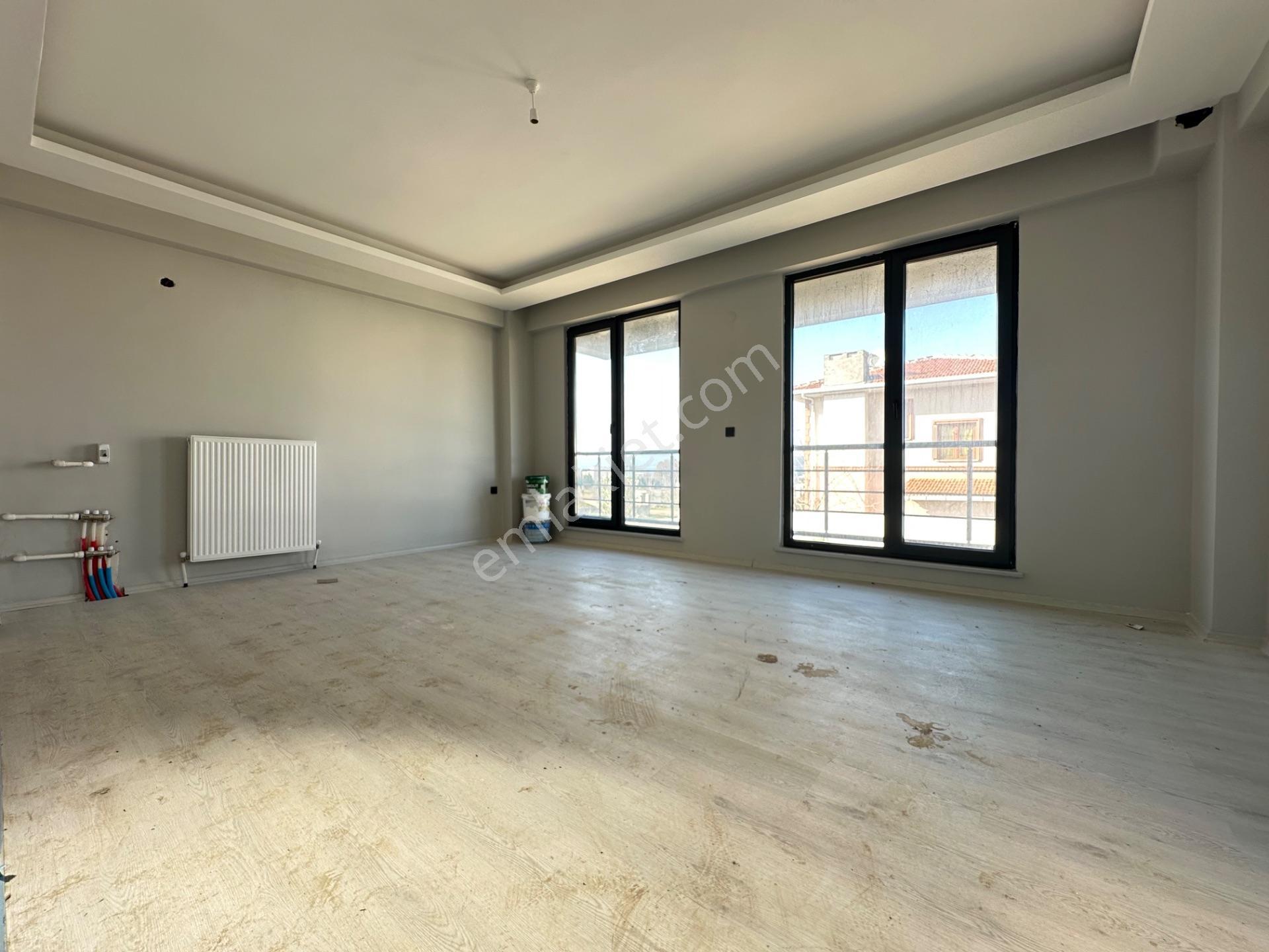 Çanakkale Yapıldak’ta Denize Yürüme Mesafesinde Satılık Sıfır 3+1 Villa - Görsel 10