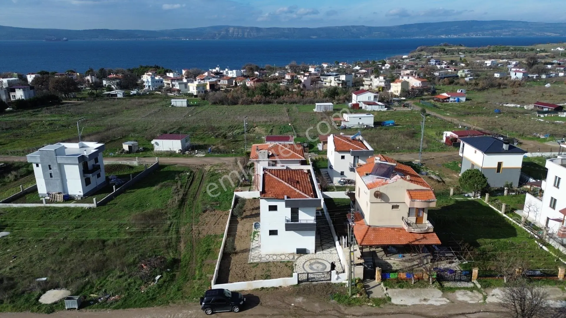 Çanakkale Yapıldak’ta Denize Yürüme Mesafesinde Satılık Sıfır 3+1 Villa