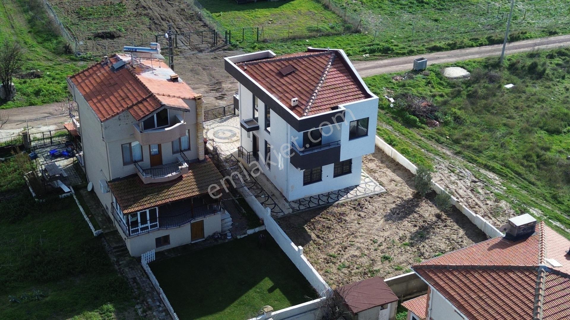 Çanakkale Yapıldak’ta Denize Yürüme Mesafesinde Satılık Sıfır 3+1 Villa - Görsel 8