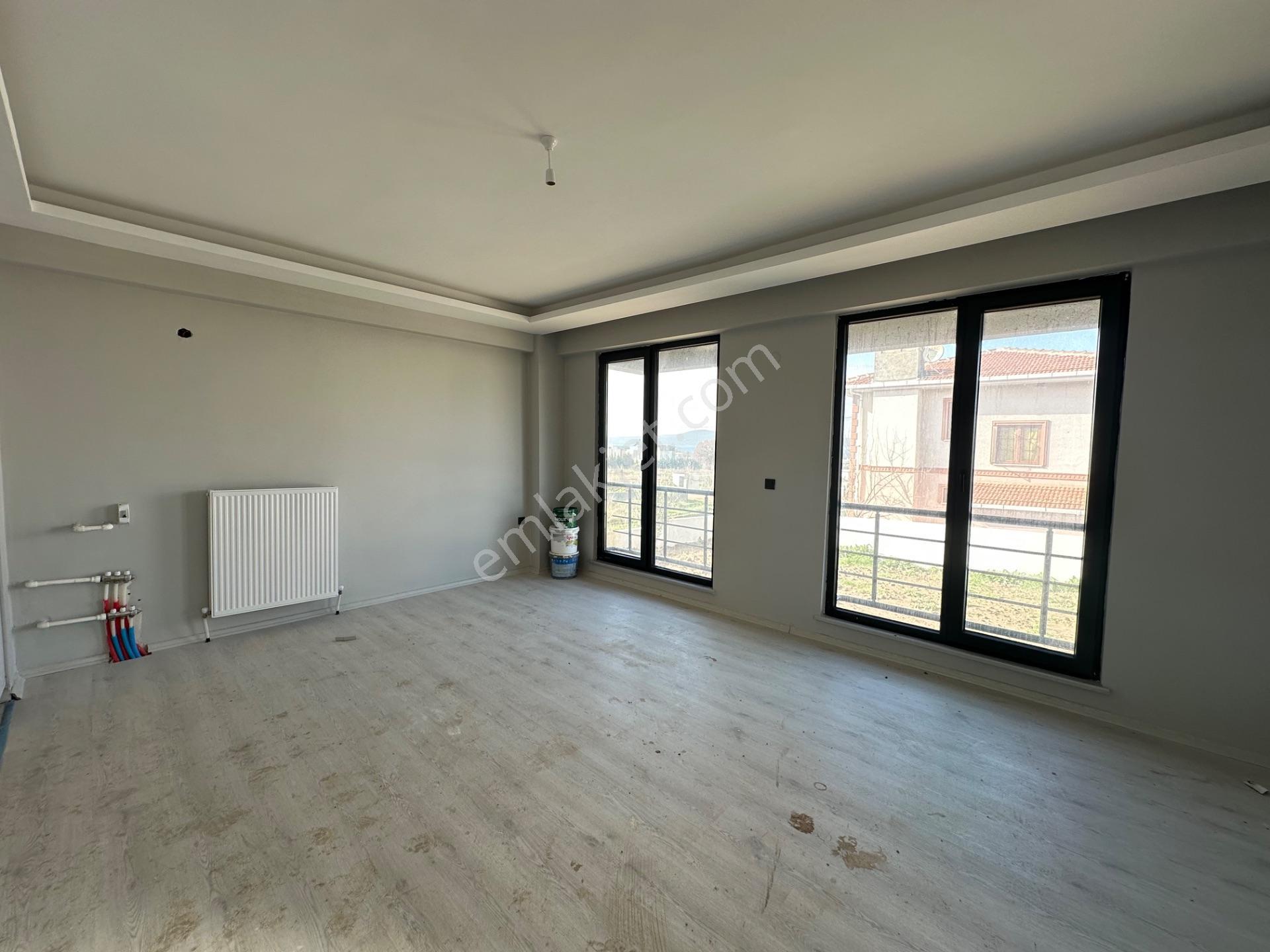 Çanakkale Yapıldak’ta Denize Yürüme Mesafesinde Satılık Sıfır 3+1 Villa - Görsel 11