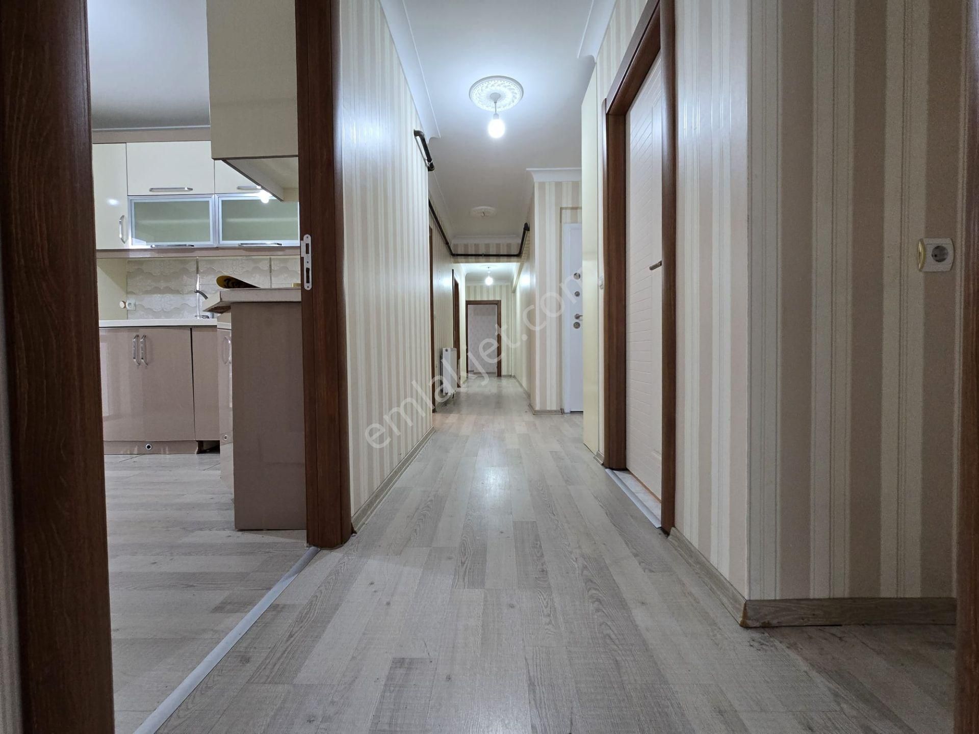 Topcu Mah Satılık 3+1 Asansörlü Yeni Bina Arakat Ön Cephe Daire - Görsel 13