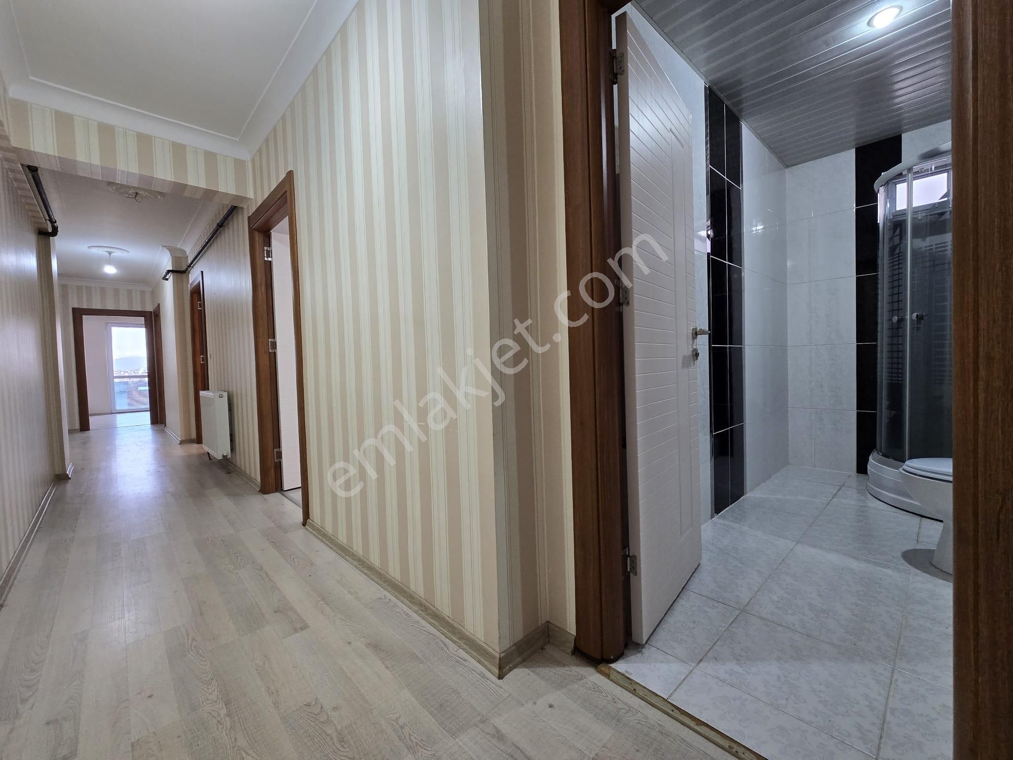 Topcu Mah Satılık 3+1 Asansörlü Yeni Bina Arakat Ön Cephe Daire - Görsel 30