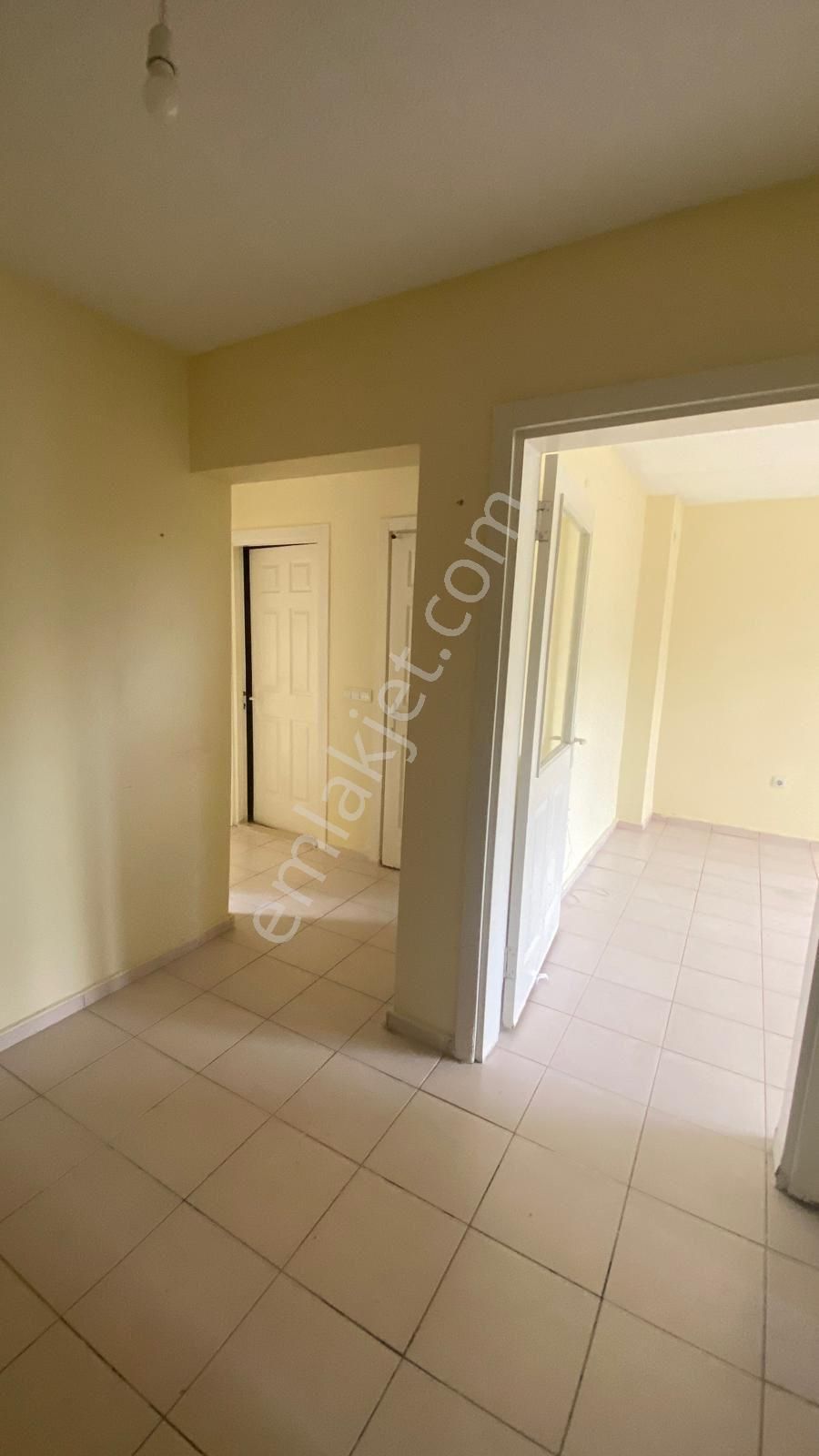 Adana Sarıçam Osmangazi Tokilerde Canlı Lokasyonda Doğalgazlı 2+1 Fırsat Kiralk Daire - Görsel 14