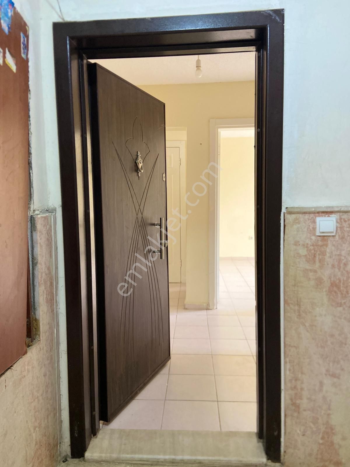 Adana Sarıçam Osmangazi Tokilerde Canlı Lokasyonda Doğalgazlı 2+1 Fırsat Kiralk Daire - Görsel 15