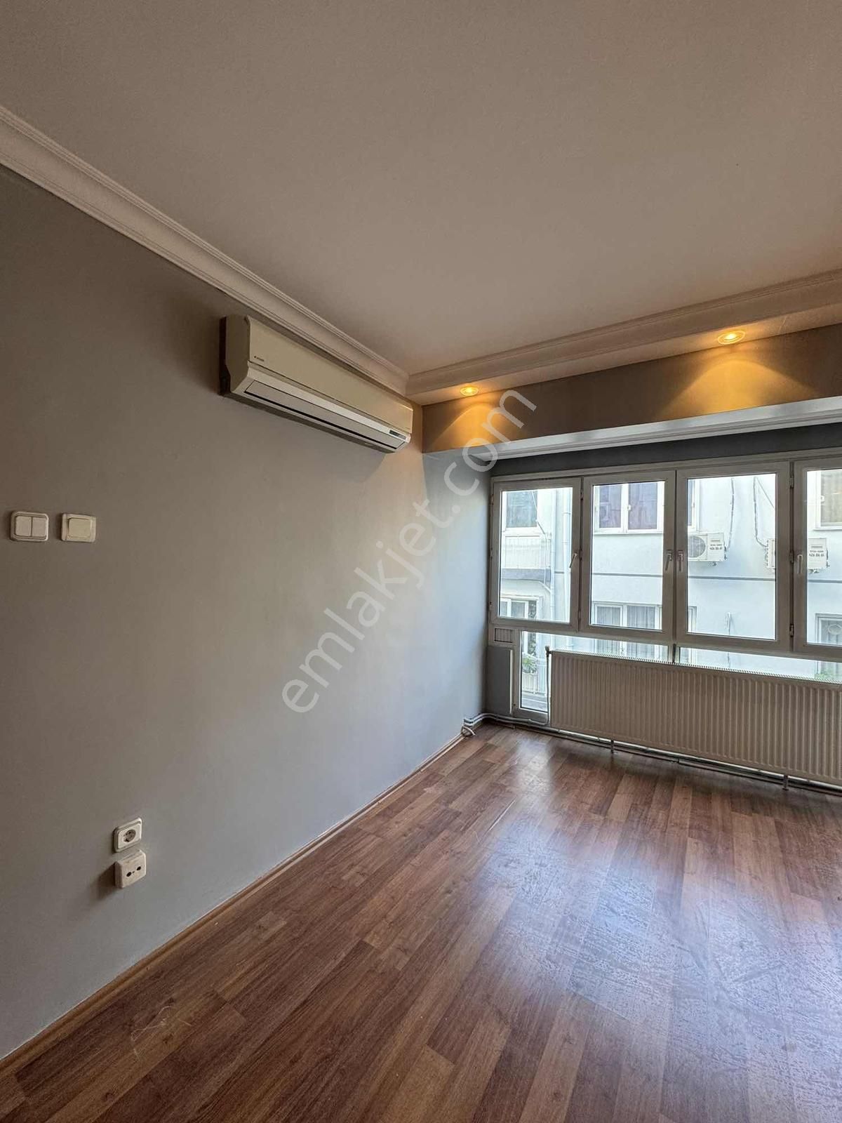 Bürmen'den Hatay Caddesi Paraleli Ferah 3+1 Kombili Daire - Görsel 2