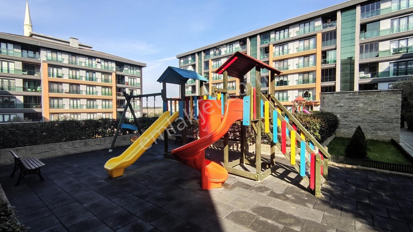 Silivri Yeni Mh. Donanımlı Site İçi Eşyalı Ara Kat 1+1 - Görsel 11