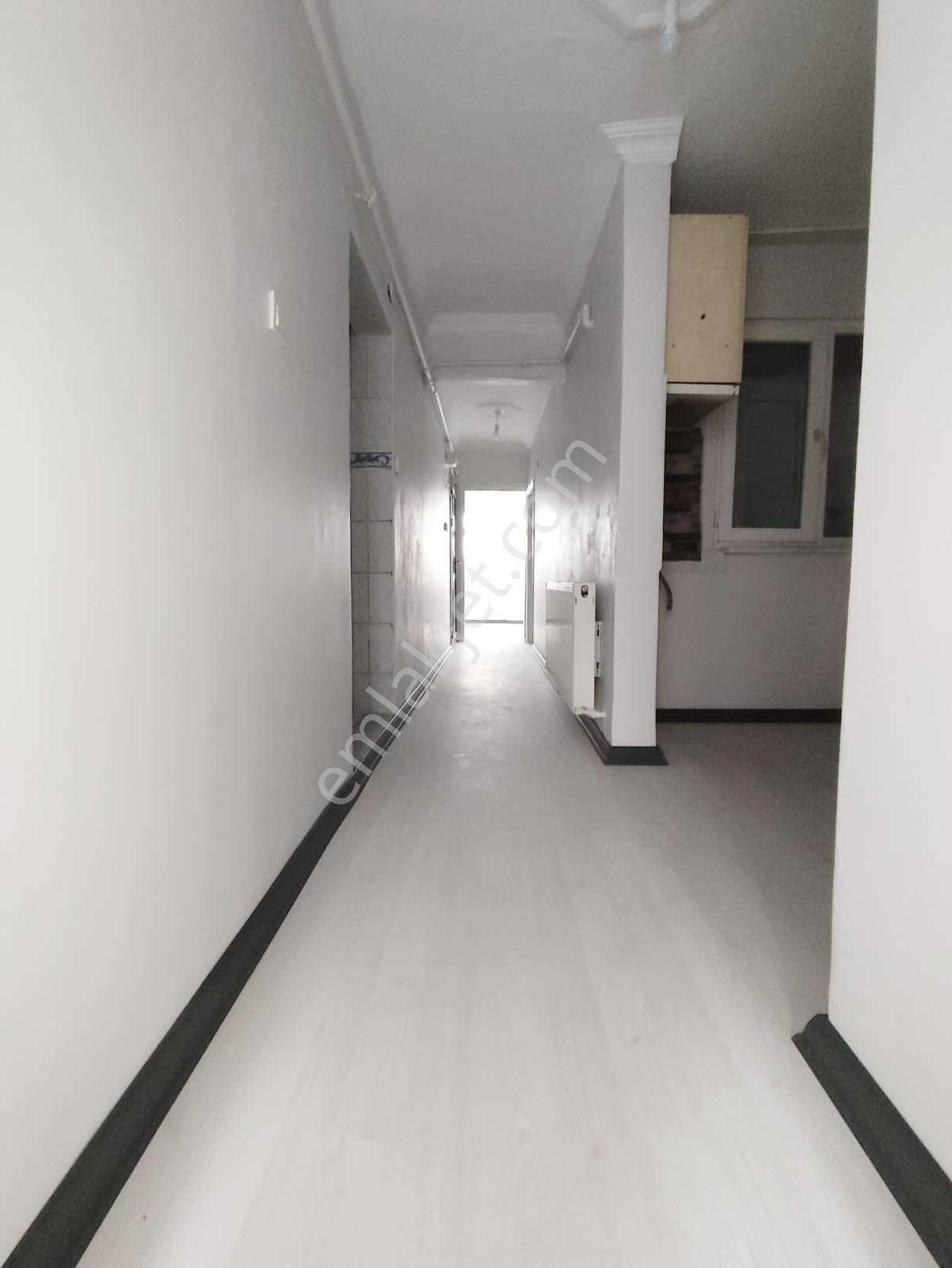 Yoldaş İnş Satılık Yüksek Giriş Arsa Tapulu 85 M2 Daire - Görsel 11