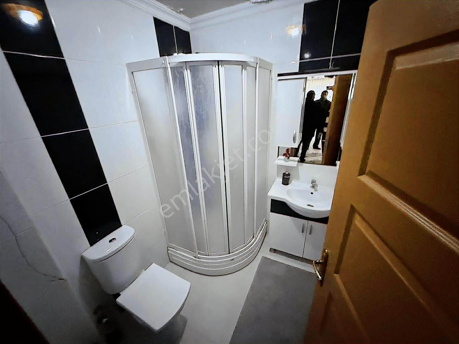 Ufuktepede Merkezi Konumda 6+1 Dubleks - Görsel 9