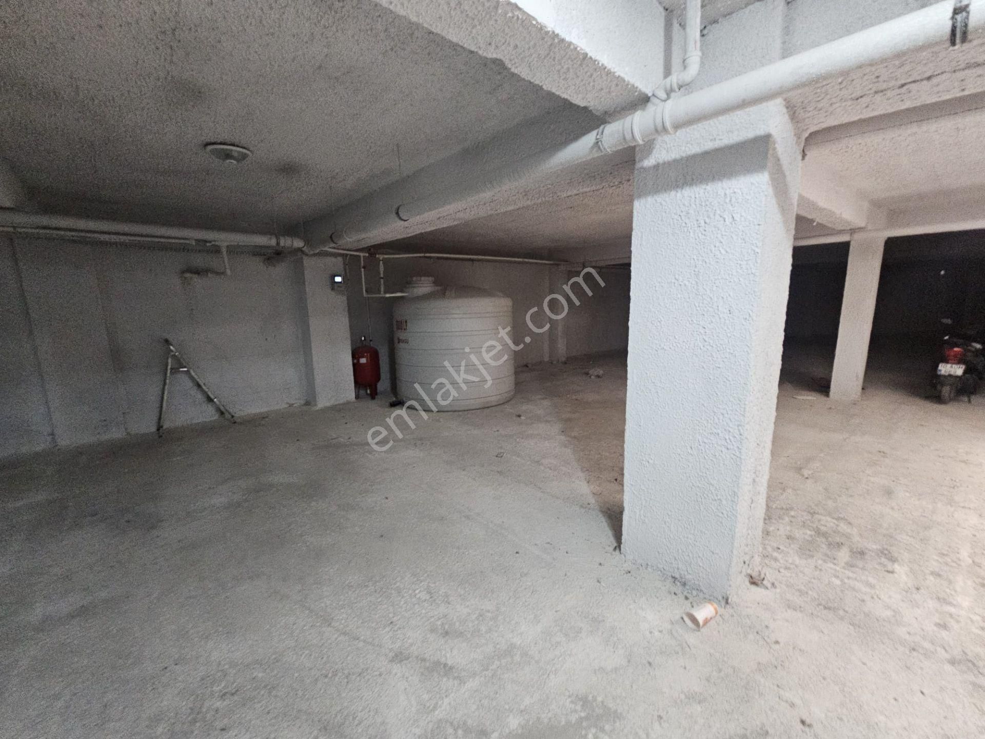 Aktif'ten Burhaniye Geriş Mahallesi'nde Ayrı Mutfak Geniş Ferah Satılık 2+1 Daire - Görsel 24