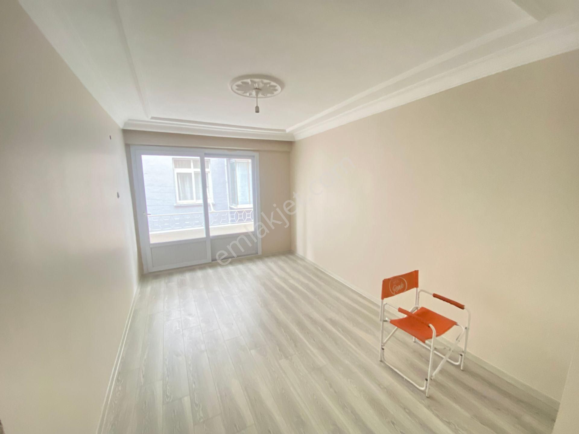 Prestij'den Cumhuriyet'te Asansörlü Full+full Yapılı 3+1 Daire - Görsel 16