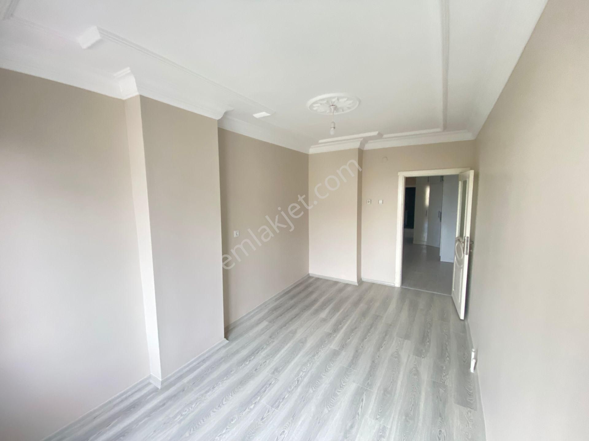 Prestij'den Cumhuriyet'te Asansörlü Full+full Yapılı 3+1 Daire - Görsel 10