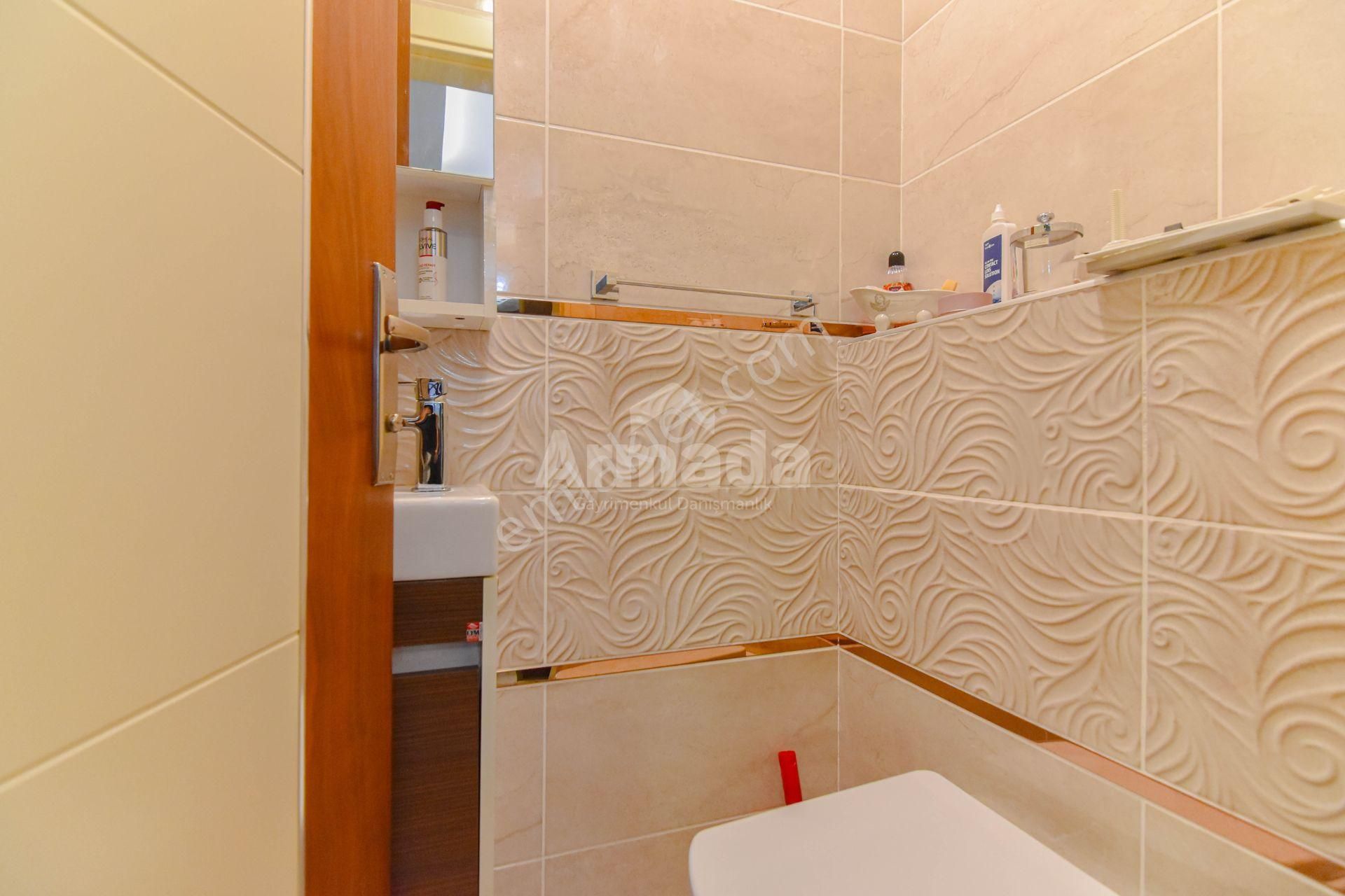 Kuşadası Sahil Siteleri'nde Satılık 4+1 Muhteşem Villa - Görsel 10