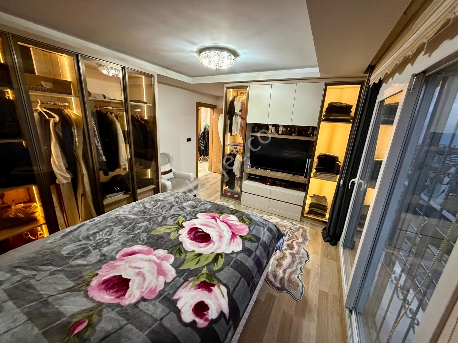 Kadınlar Denizi'nde Deniz Manzaralı 145m2 3+1 Daire! - Görsel 24