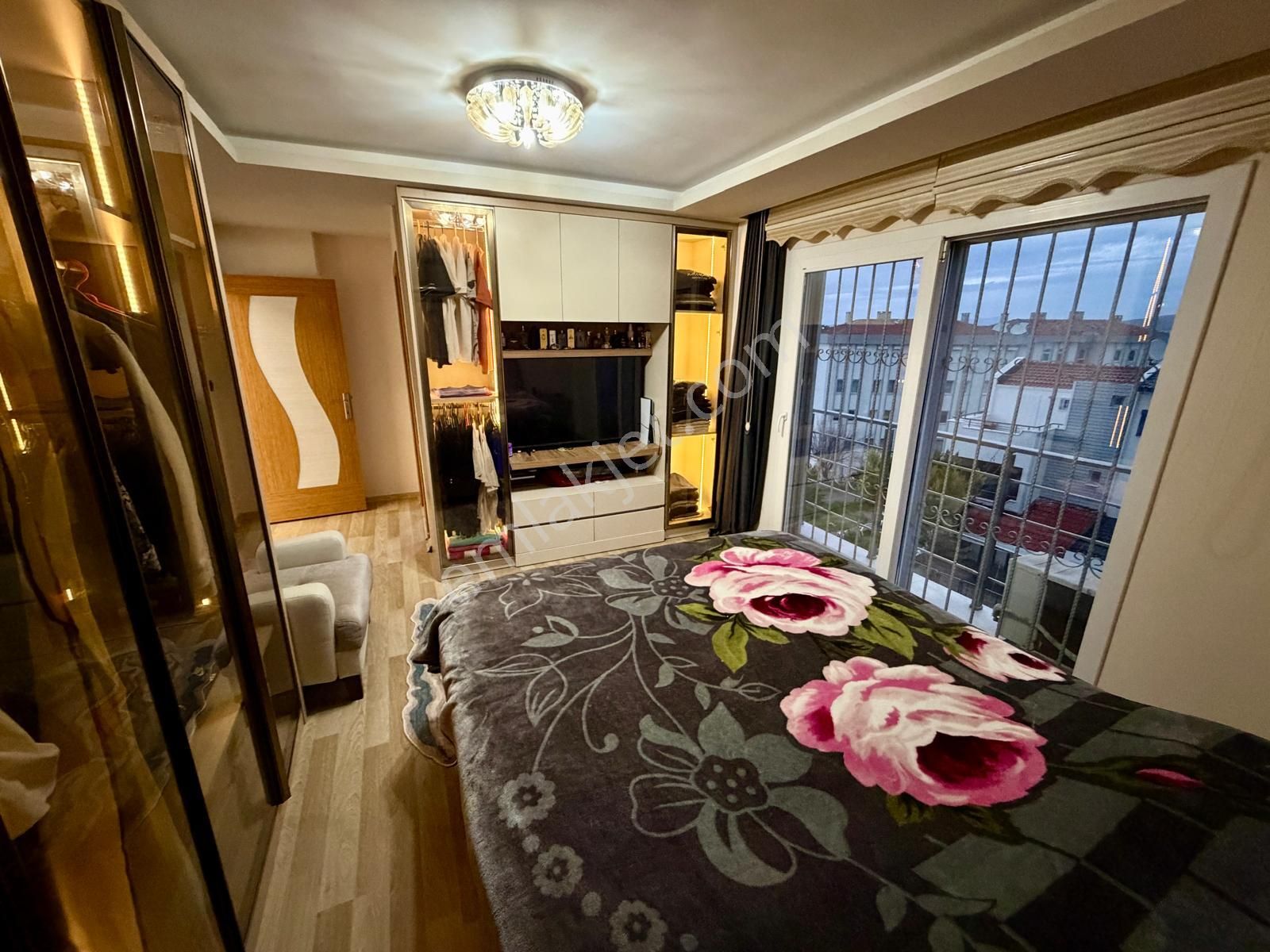 Kadınlar Denizi'nde Deniz Manzaralı 145m2 3+1 Daire! - Görsel 22