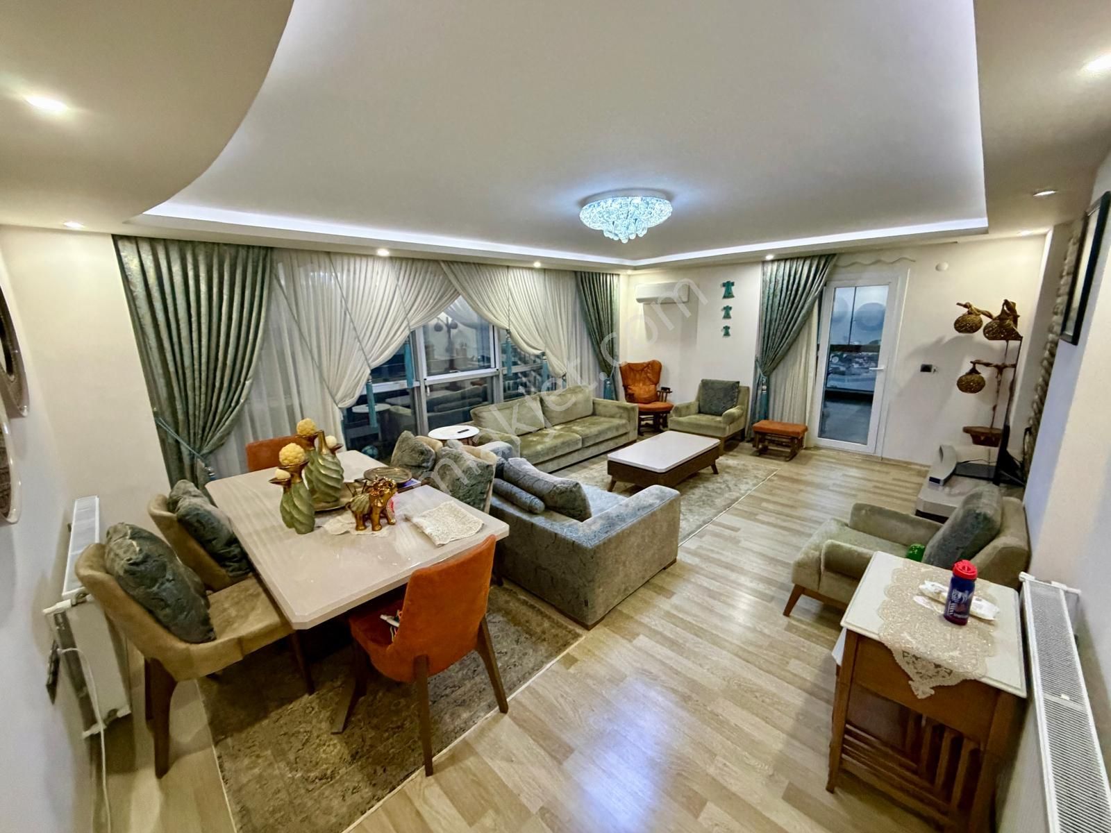 Kadınlar Denizi'nde Deniz Manzaralı 145m2 3+1 Daire! - Görsel 6