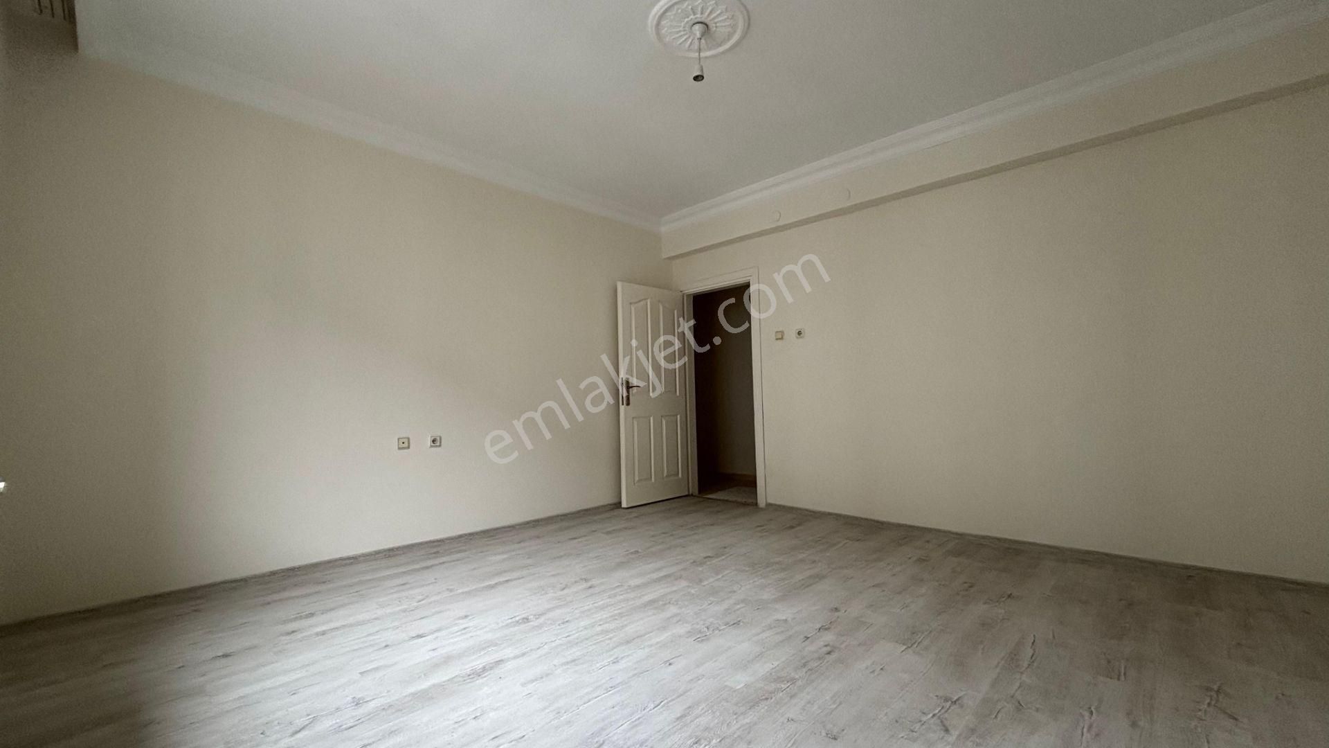 !!recep Ümit Emlak'tan Büyükdere Mahallesinde Atatürk Bulvarı Yakınında Extra Geniş 4+1 Daire!! - Görsel 30