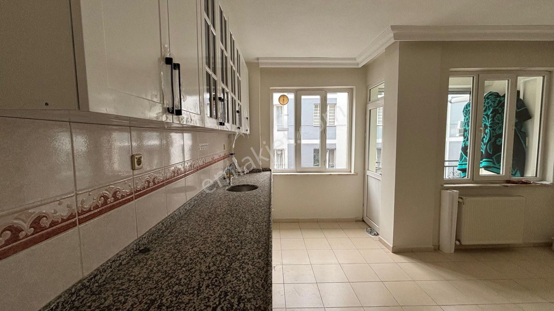 !!recep Ümit Emlak'tan Büyükdere Mahallesinde Atatürk Bulvarı Yakınında Extra Geniş 4+1 Daire!! - Görsel 5