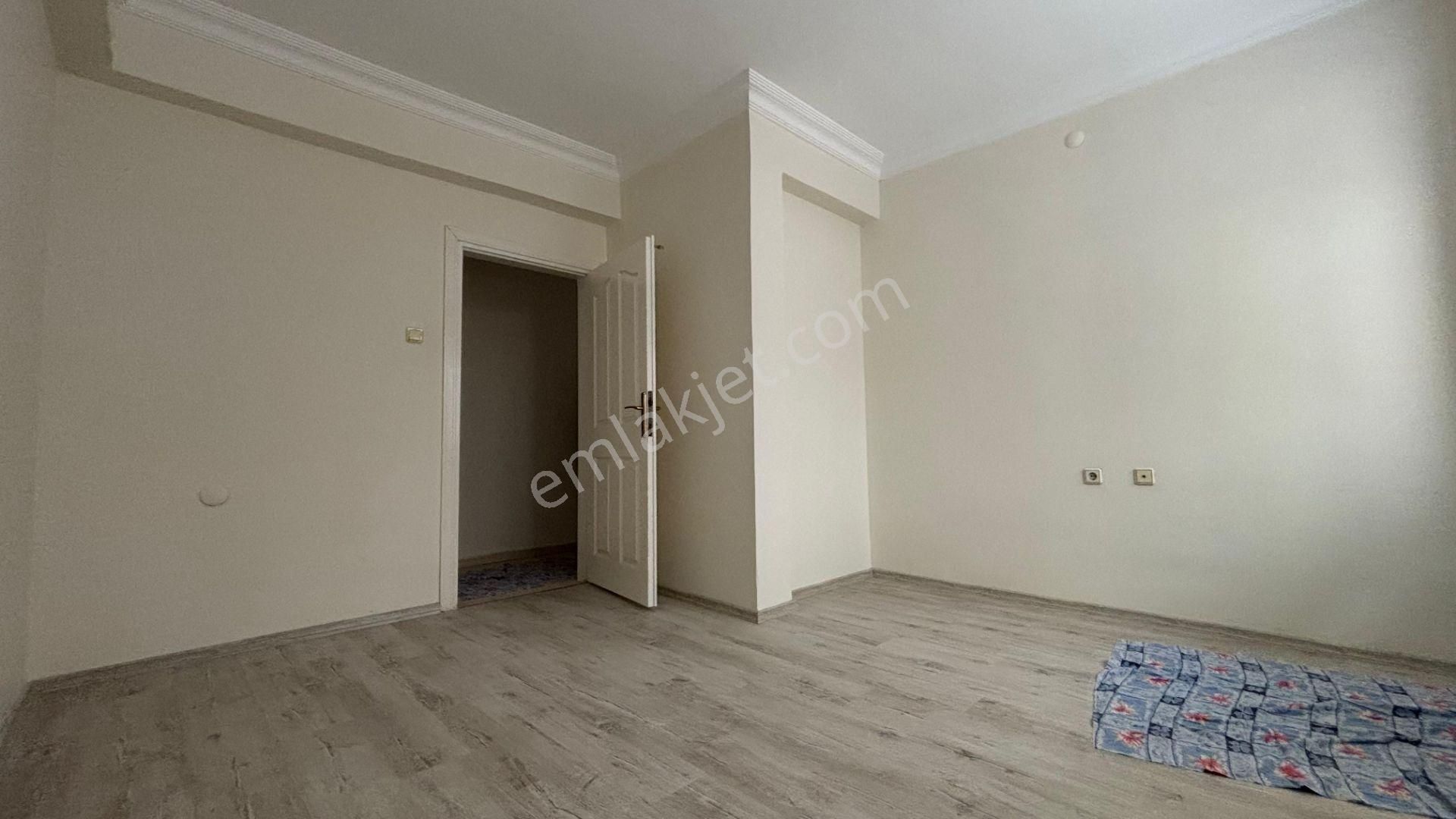 !!recep Ümit Emlak'tan Büyükdere Mahallesinde Atatürk Bulvarı Yakınında Extra Geniş 4+1 Daire!! - Görsel 19