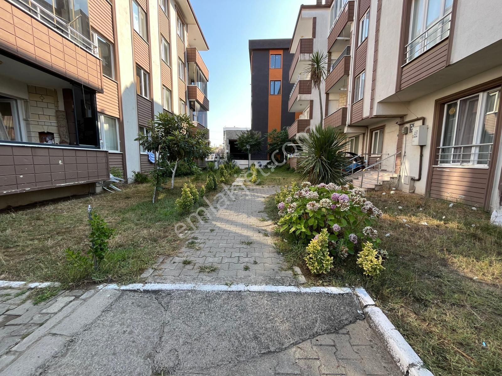 Karasu'da Sahile Yakın Konumda, Kombili & Petekli 2+1 Fırsatı!! - Görsel 5