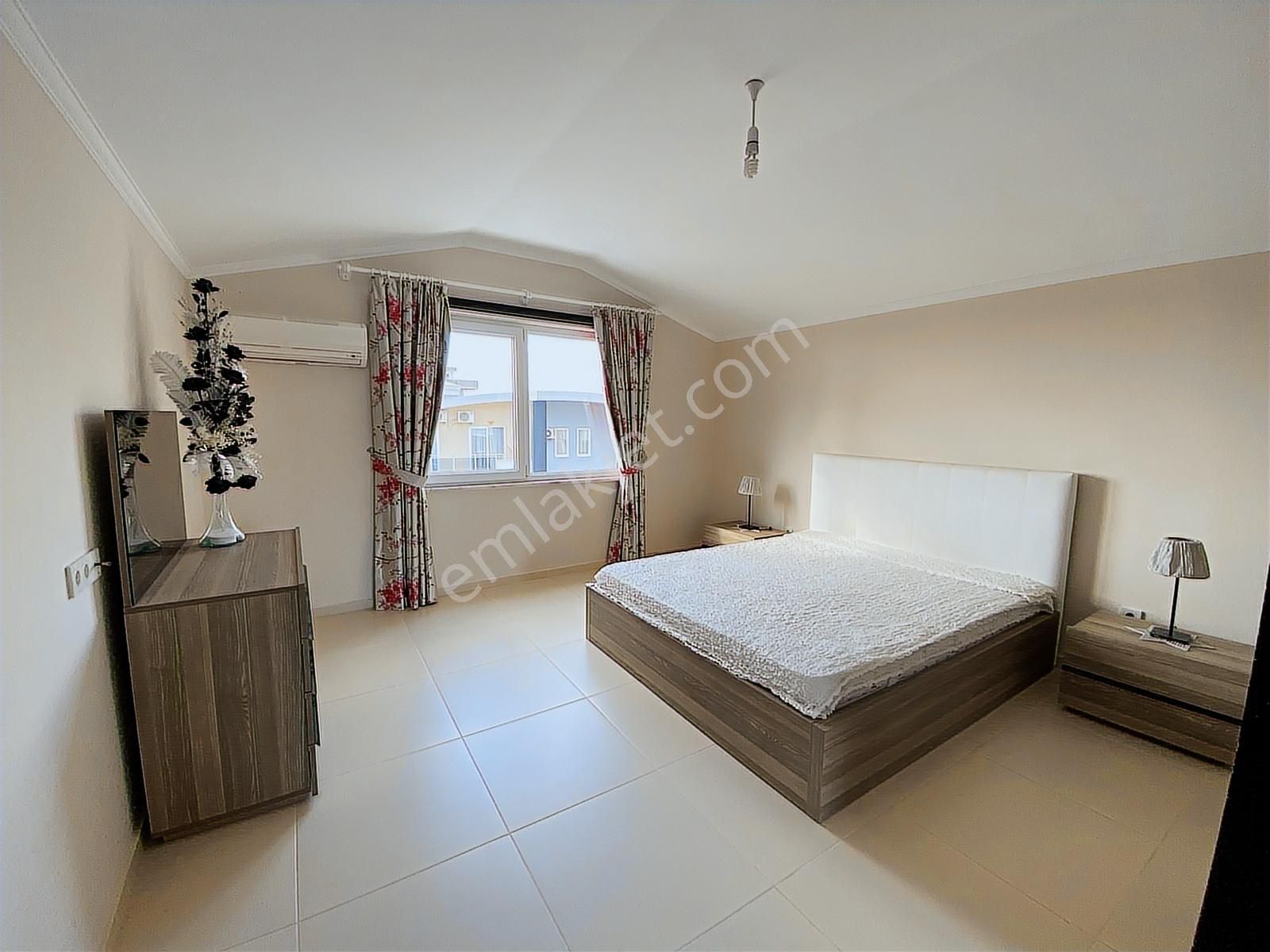 Alanya Tosmur'da Site İçi Eşyalı Satılık 4+1 Dubleks Daire - Görsel 27