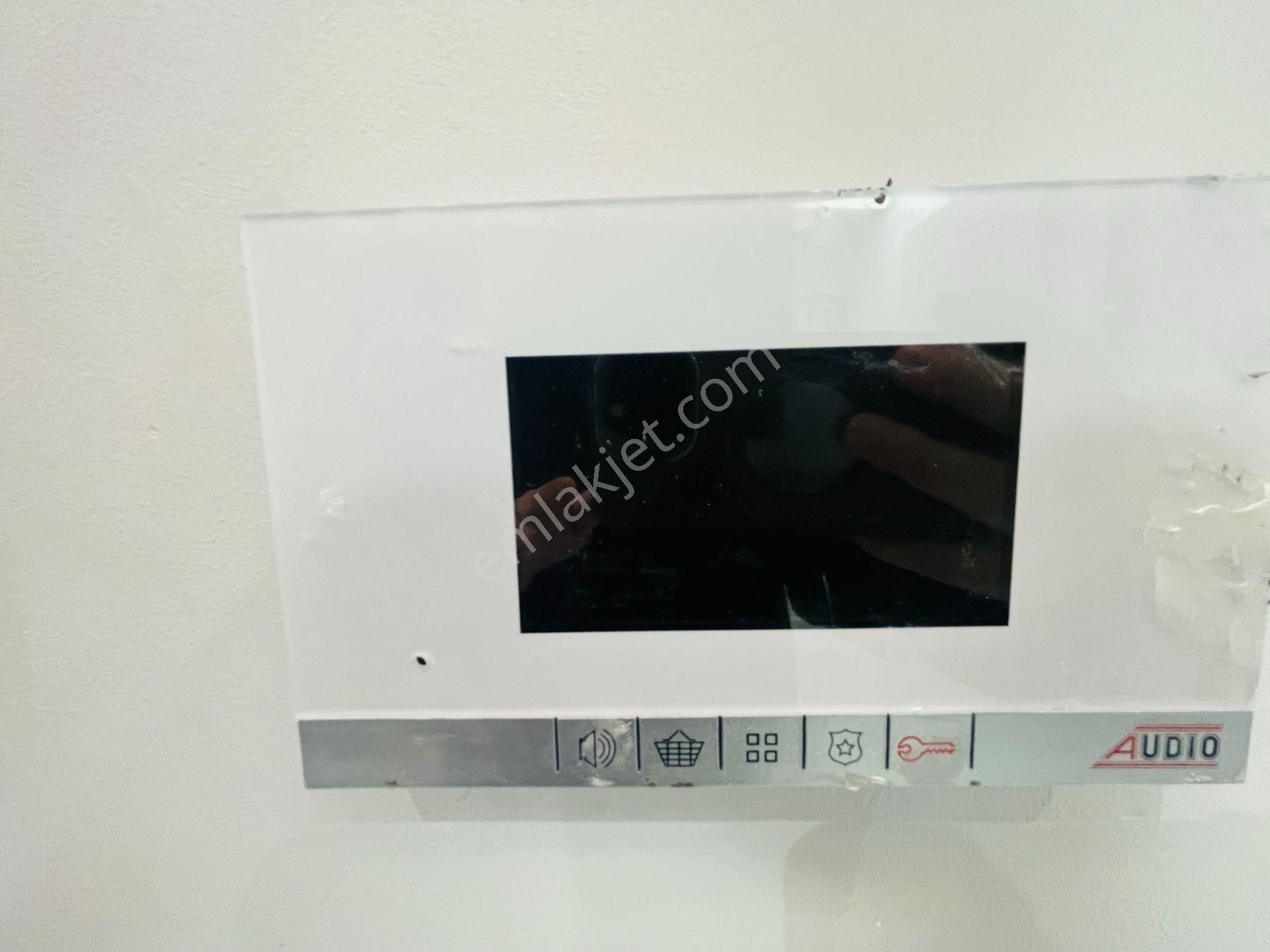 Güven'den Okullar Bölgesnde Kombili,cam Balkonlu Ön Cephe 2+1 Ev - Görsel 28