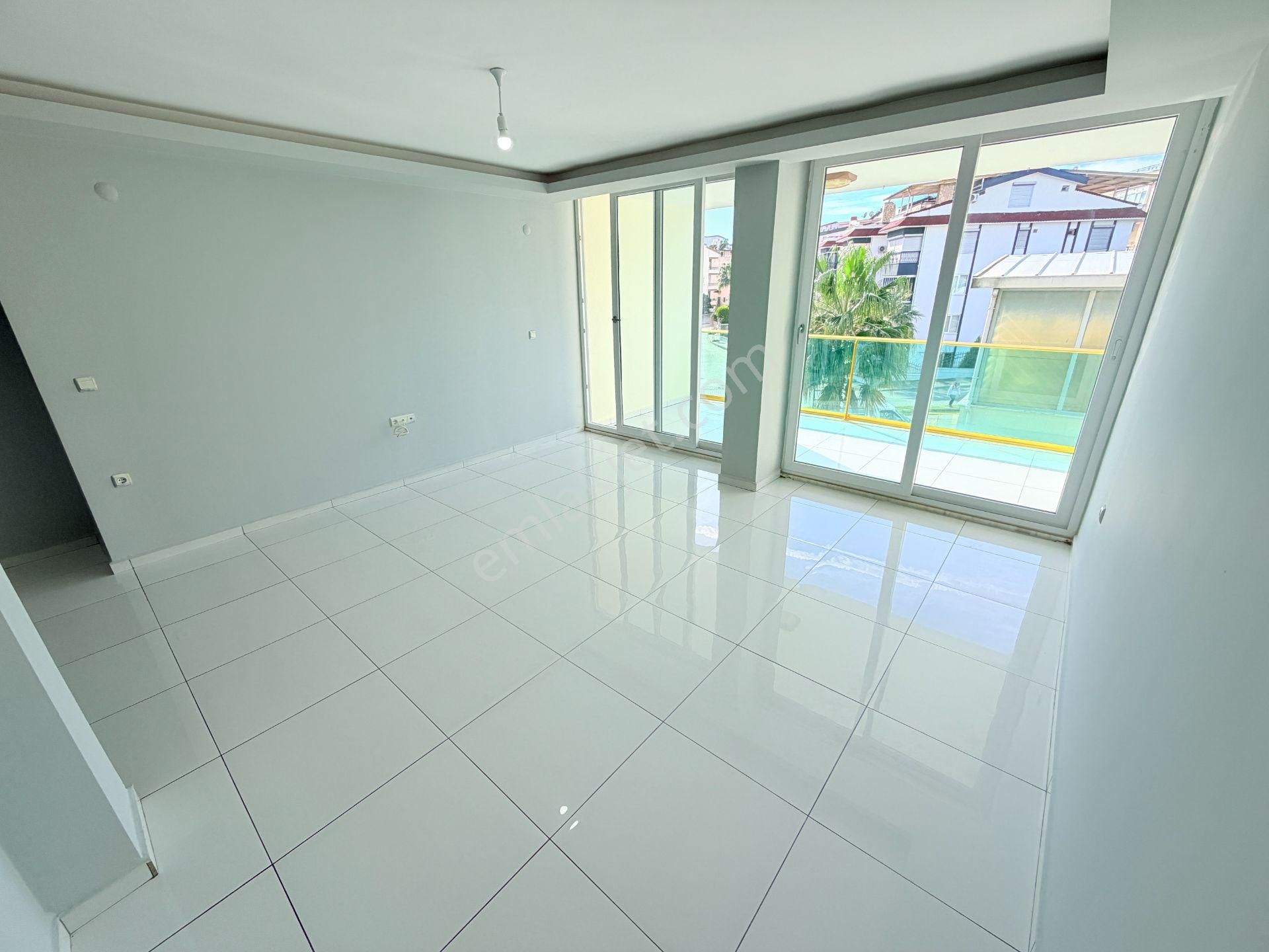 Didim Altınkum'da Denize 800m Havuzlu Sitede 3+1 Dubleks Daire - Görsel 3