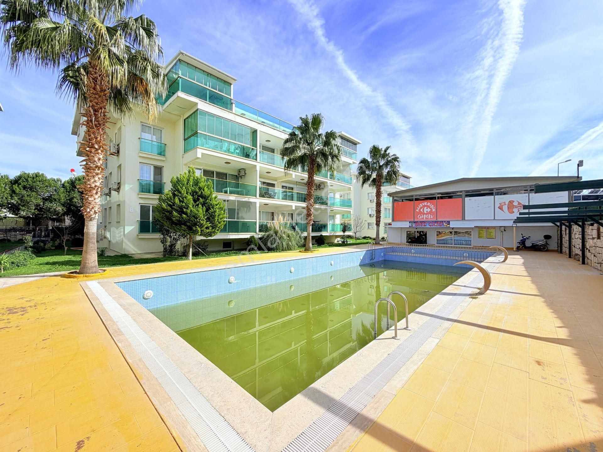 Didim Altınkum'da Denize 800m Havuzlu Sitede 3+1 Dubleks Daire - Görsel 2