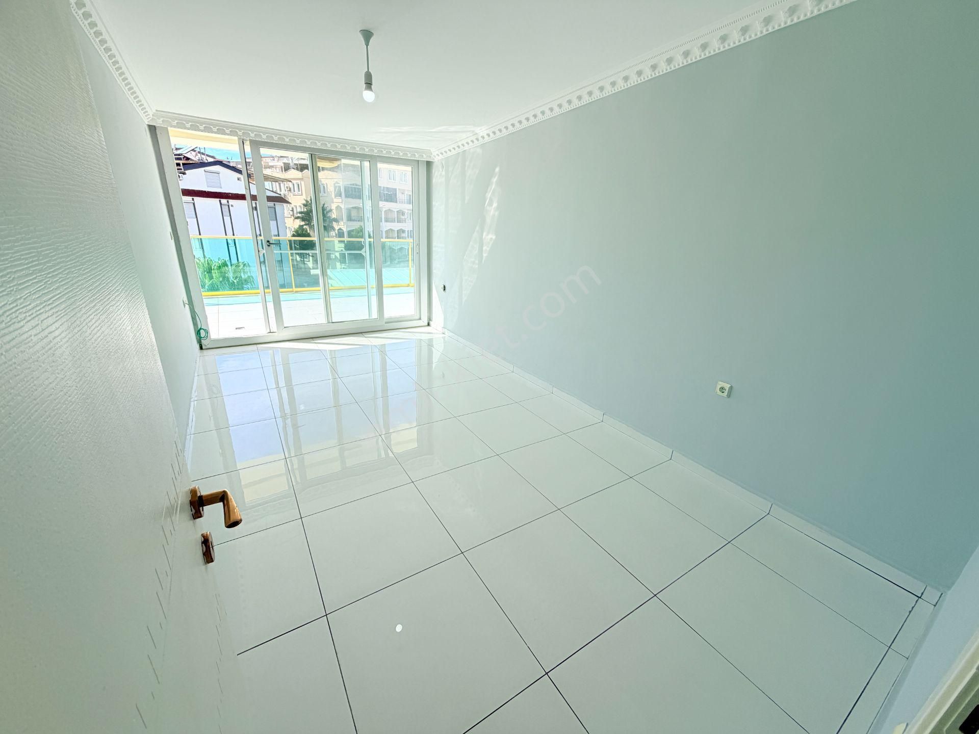 Didim Altınkum'da Denize 800m Havuzlu Sitede 3+1 Dubleks Daire - Görsel 10