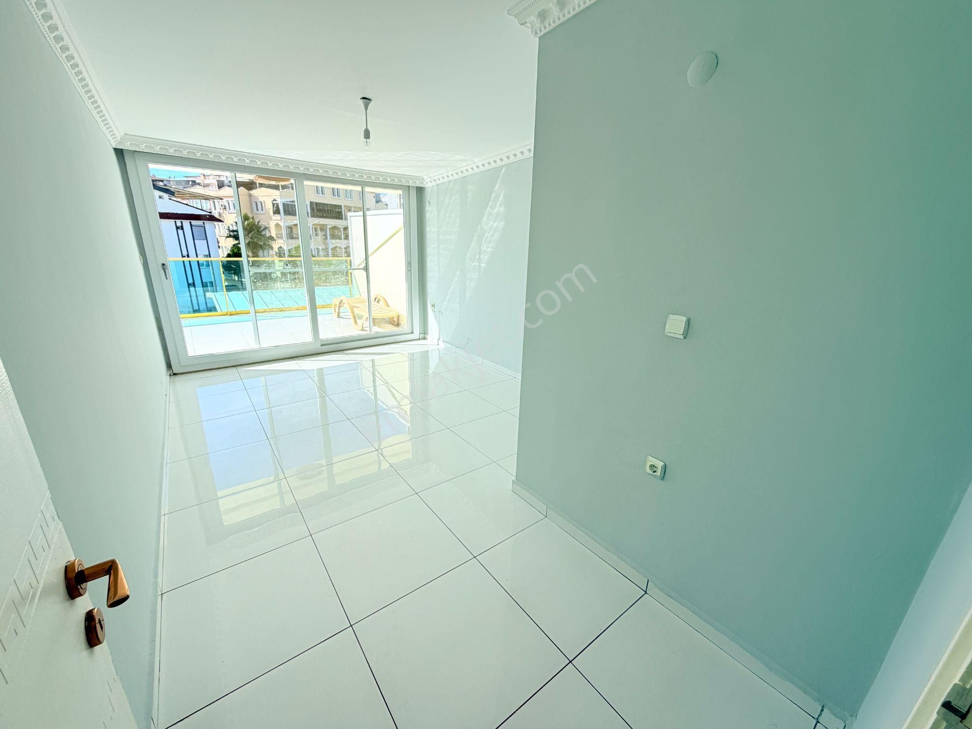 Didim Altınkum'da Denize 800m Havuzlu Sitede 3+1 Dubleks Daire - Görsel 9