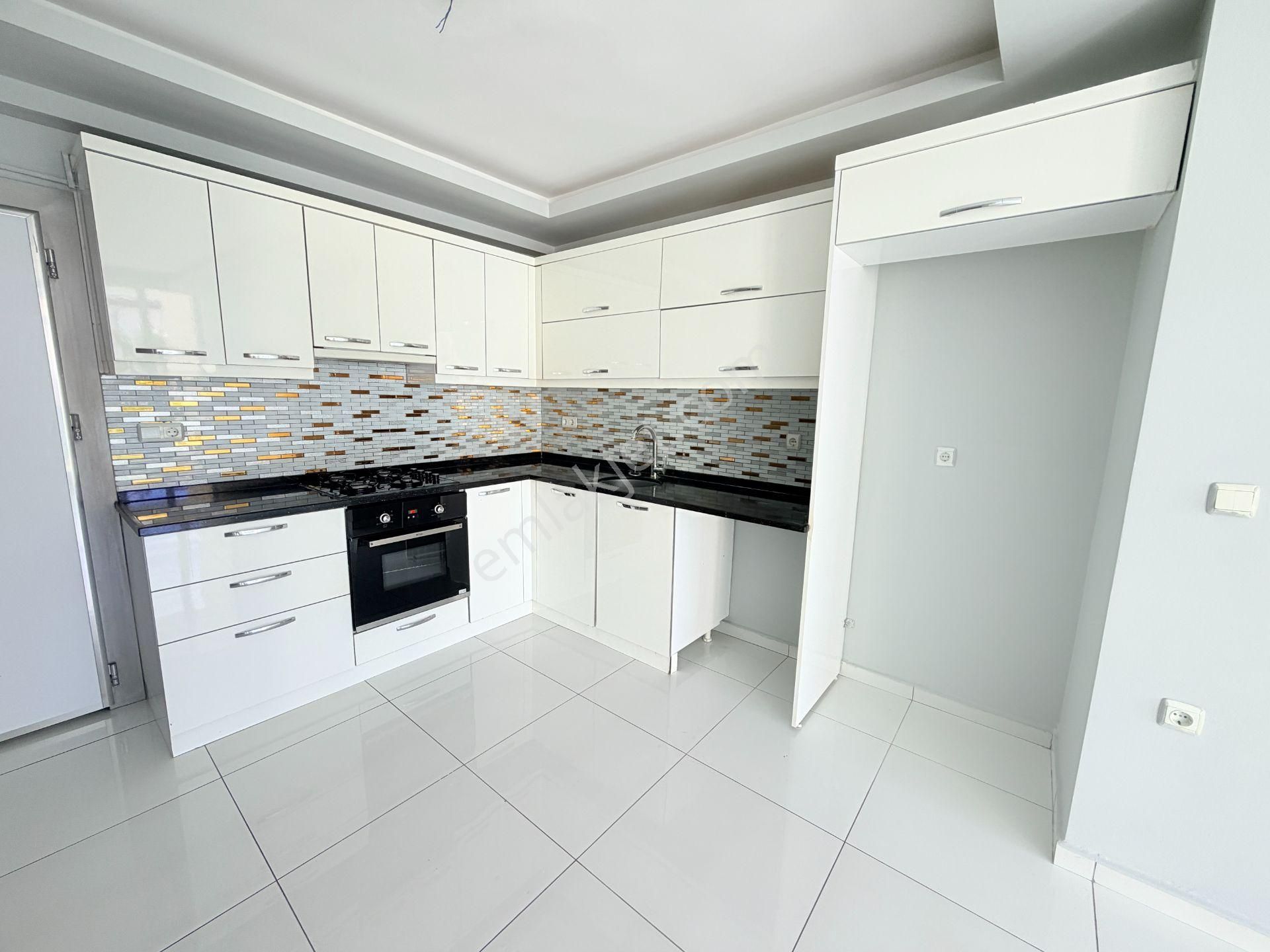 Didim Altınkum'da Denize 800m Havuzlu Sitede 3+1 Dubleks Daire - Görsel 6