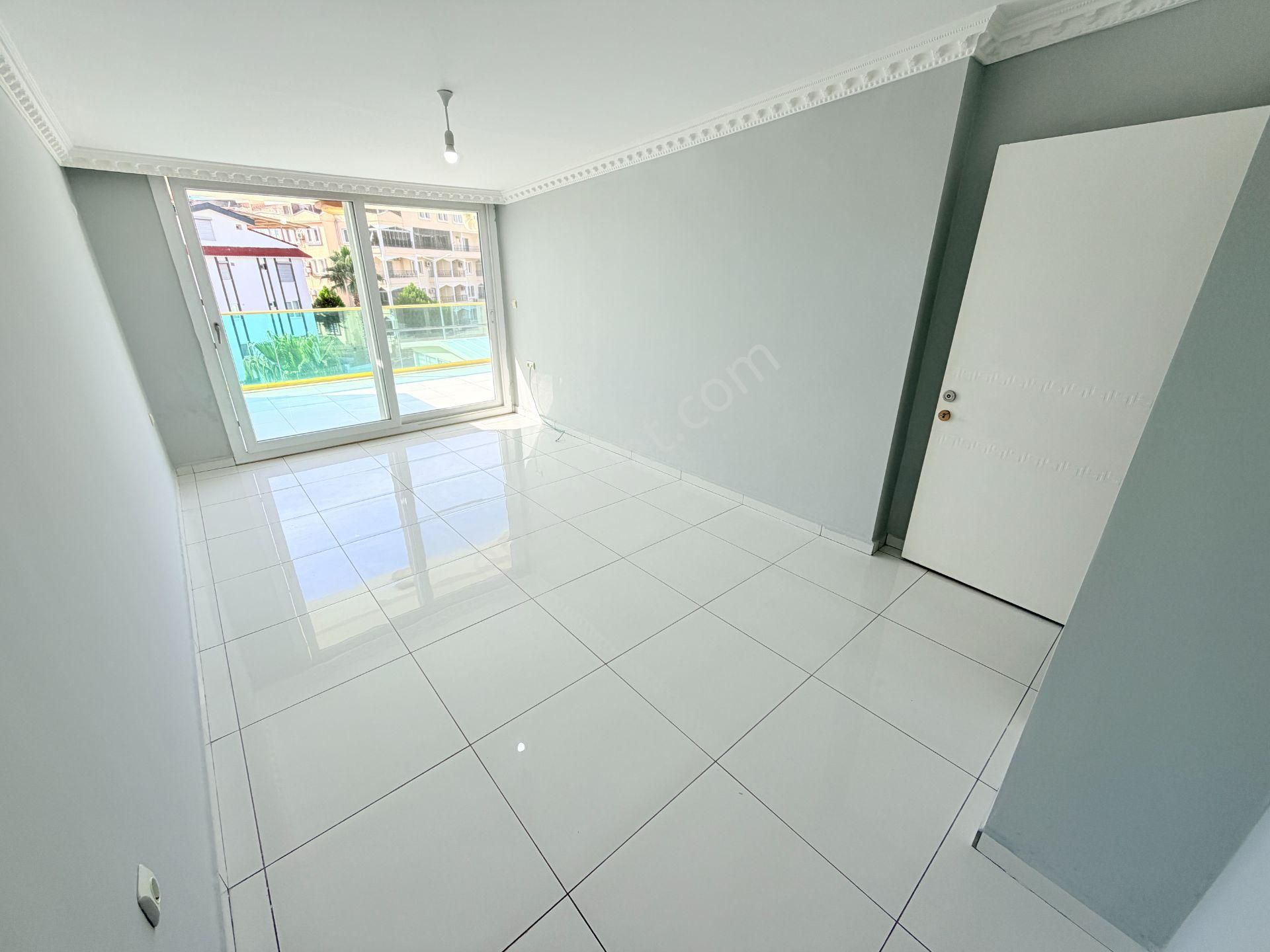 Didim Altınkum'da Denize 800m Havuzlu Sitede 3+1 Dubleks Daire - Görsel 13