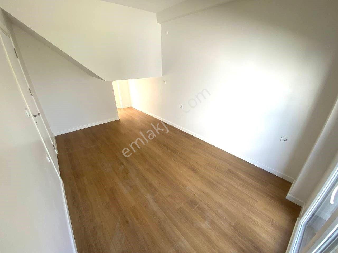 🟥 Aktiftten Pelitköy'de Konfor Ve Huzurla Oturabilceginiz Kusursuz 4+1 Satılık Villa - Görsel 14