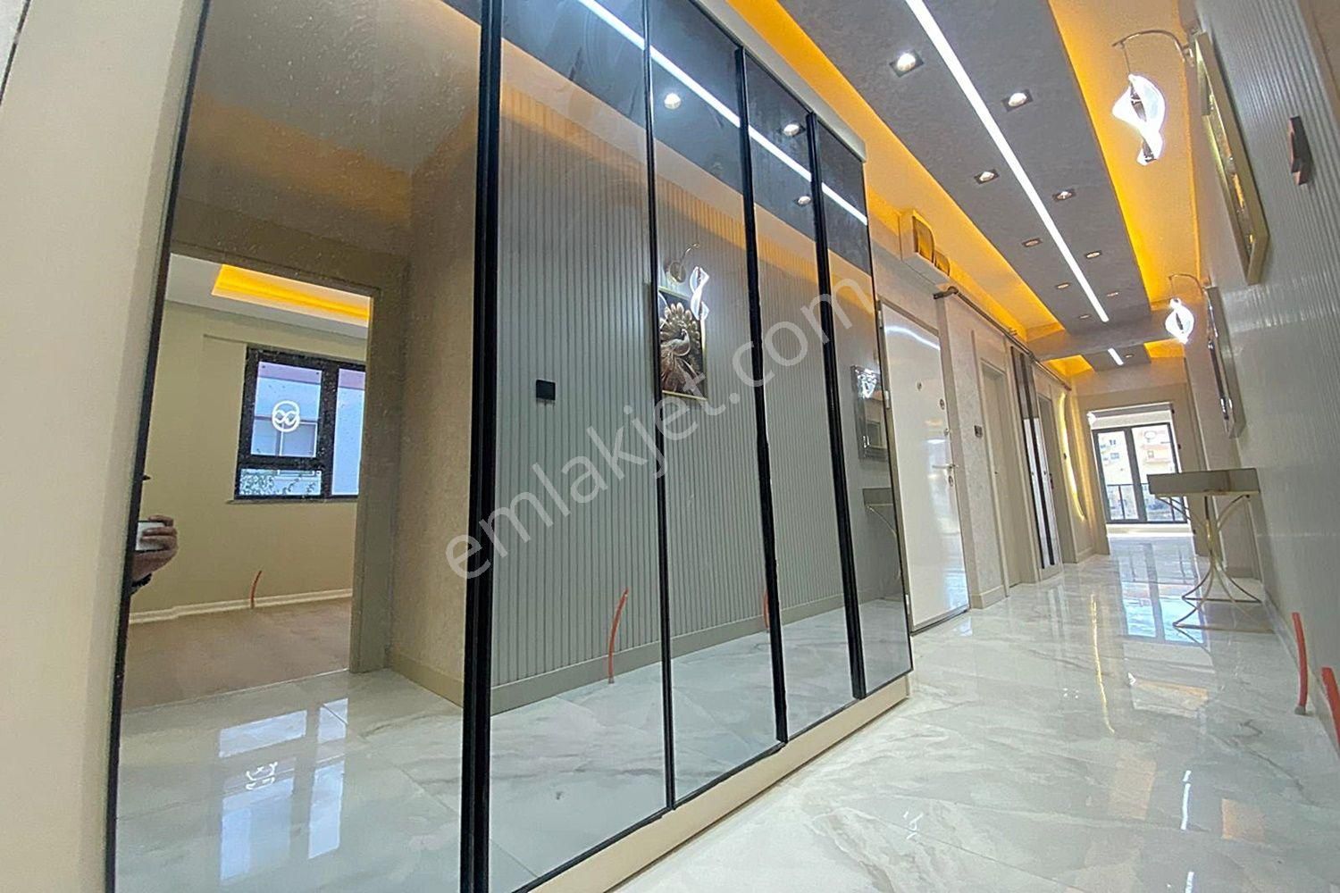 Karakaya'da Avantajlı Konumda Lüks Yapılı Ara Katta Daire - Görsel 29