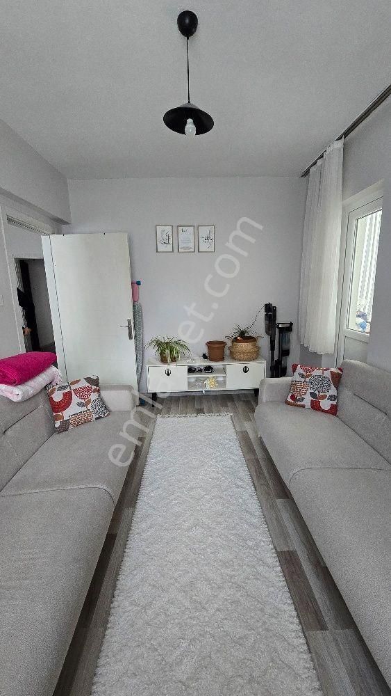 Ortatepe Cd Saimekadın Mh 3+1 .kat Ön Cephe Yapılı Satılık Daire Yıldız Emlak'tan - Görsel 4