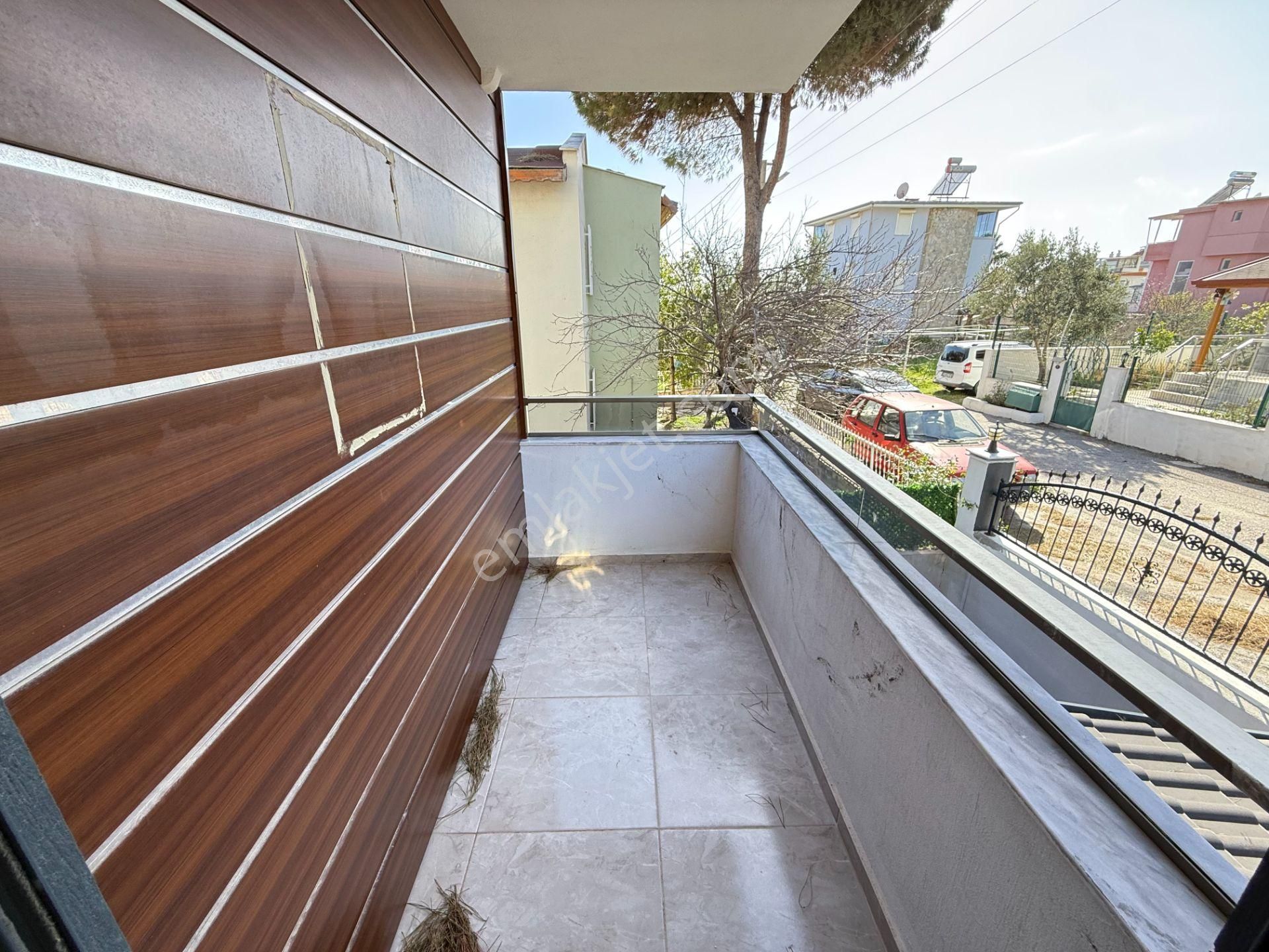 Seferıhısar Doğanbey'de Satılık Sıfır Genıs Müstakil 4+1 Villa - Görsel 18